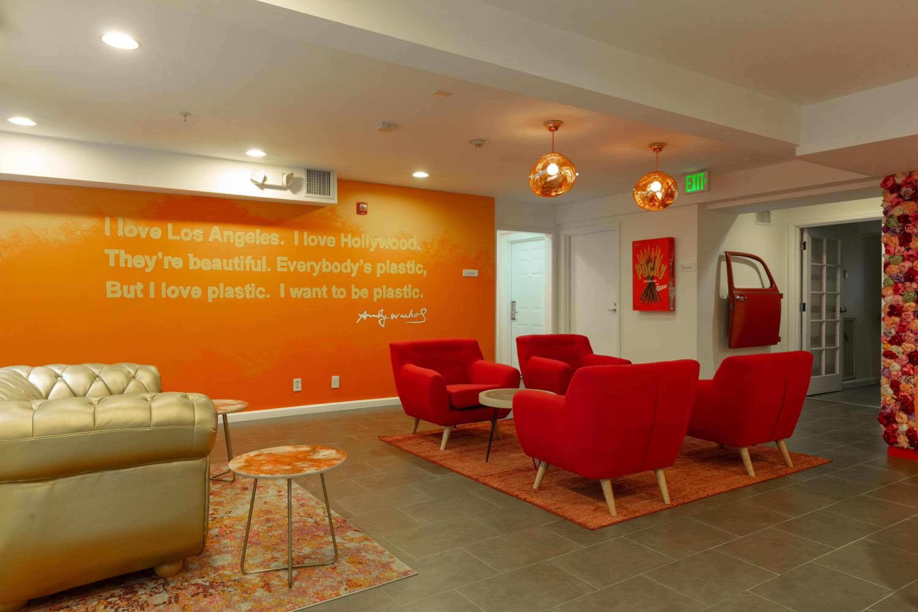 Shelter Hotel Los Angeles — 21