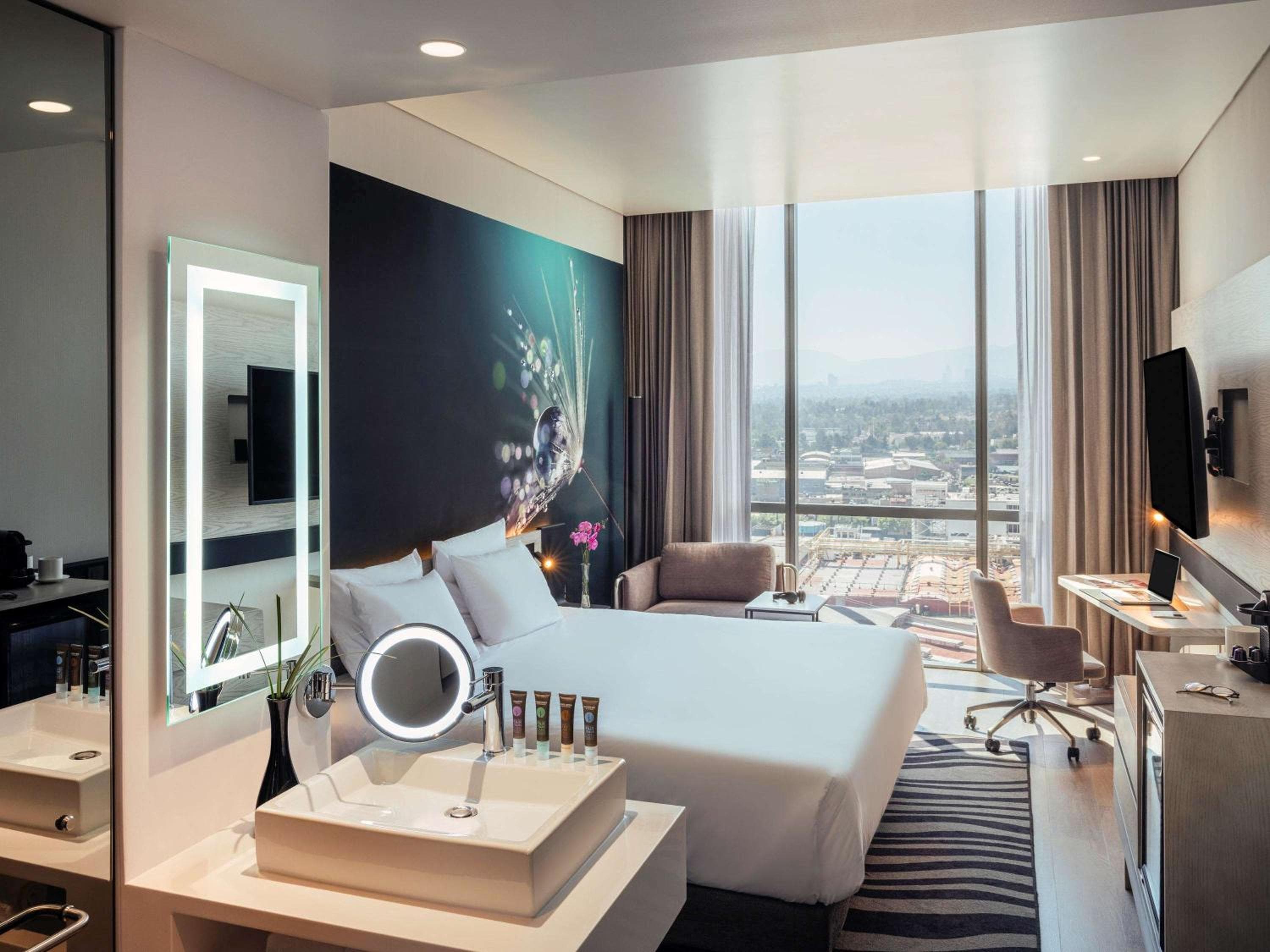 Novotel Mexico City Toreo — 5