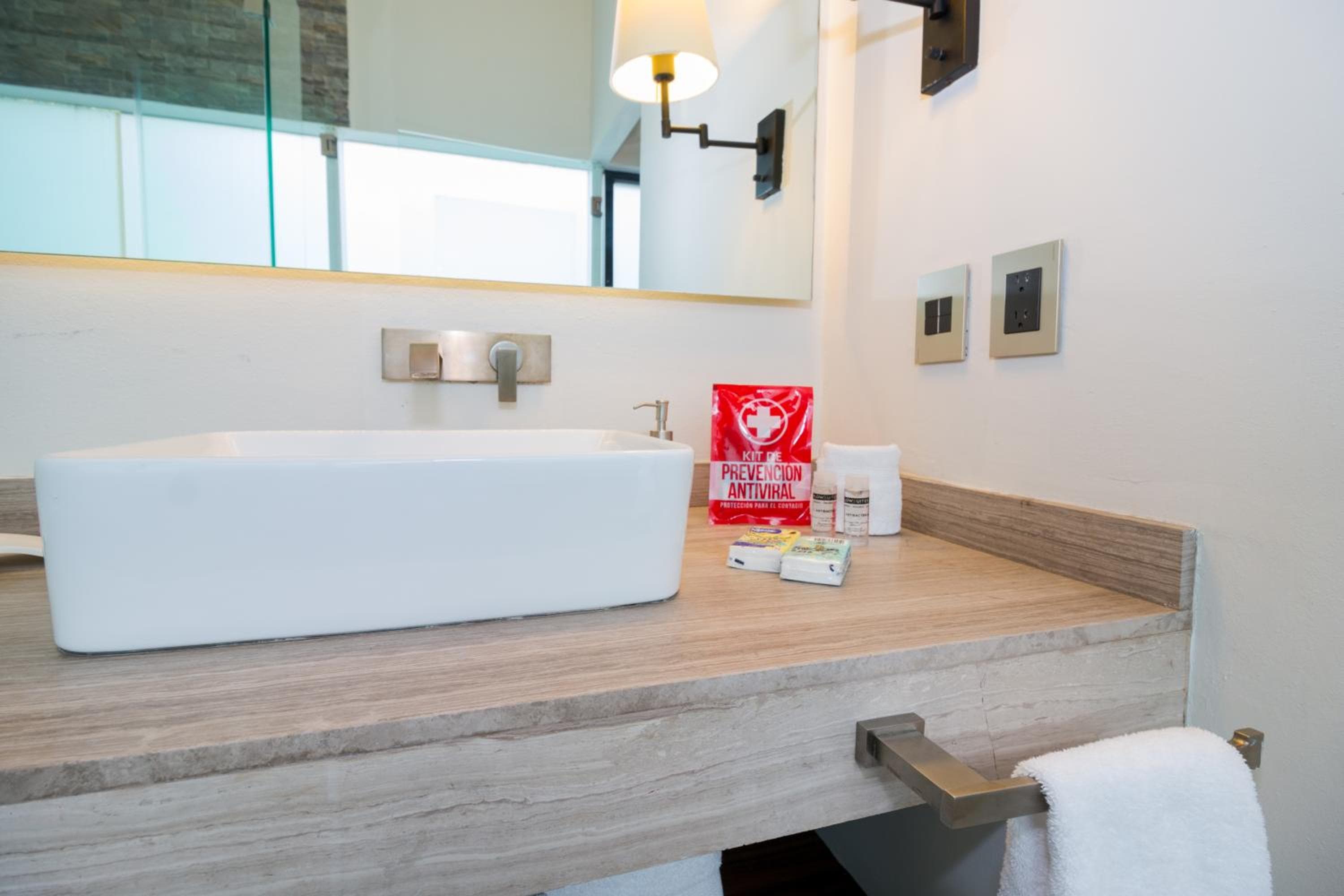 Flow Condesa - Adults Only — 28