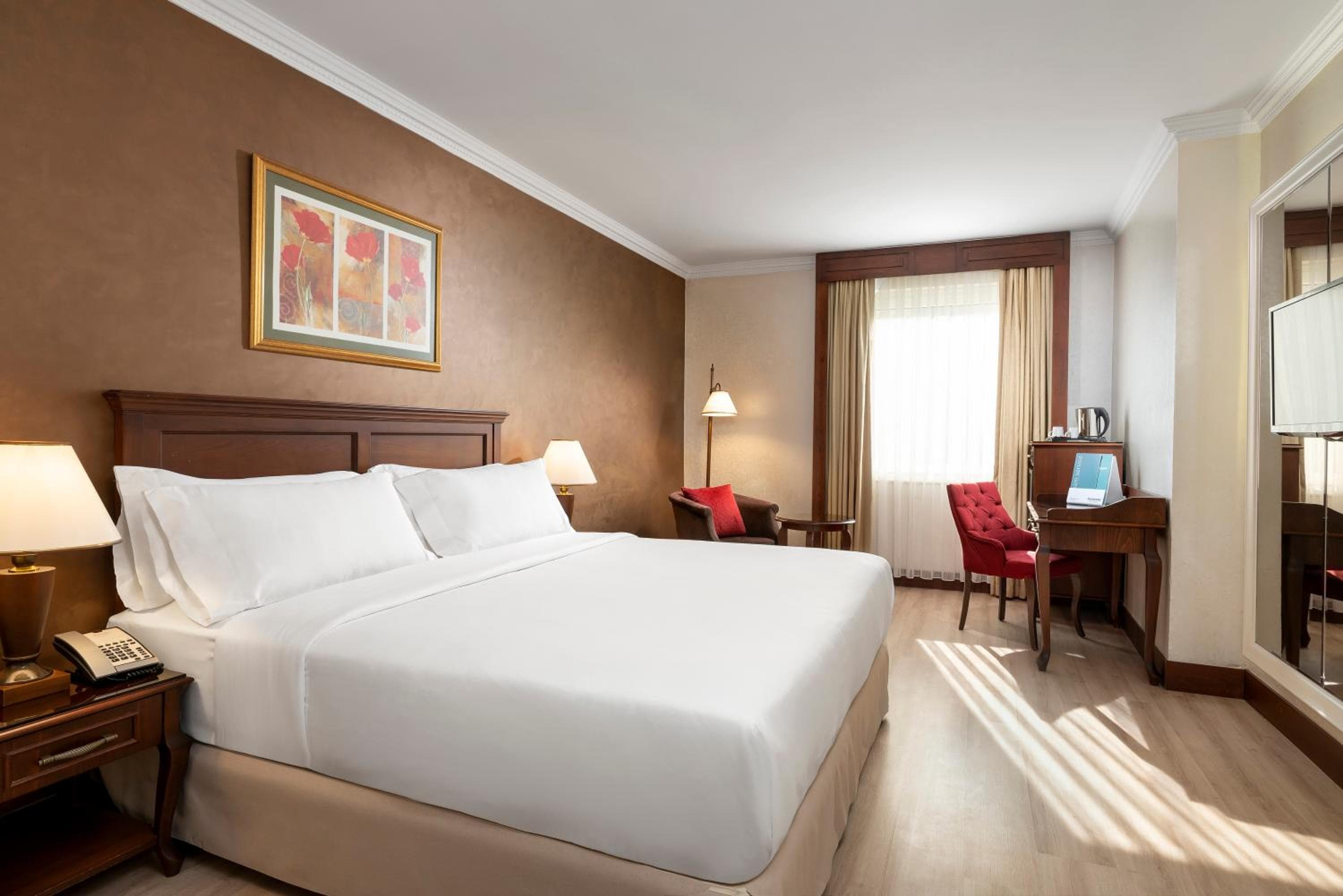 Occidental Taksim — 27
