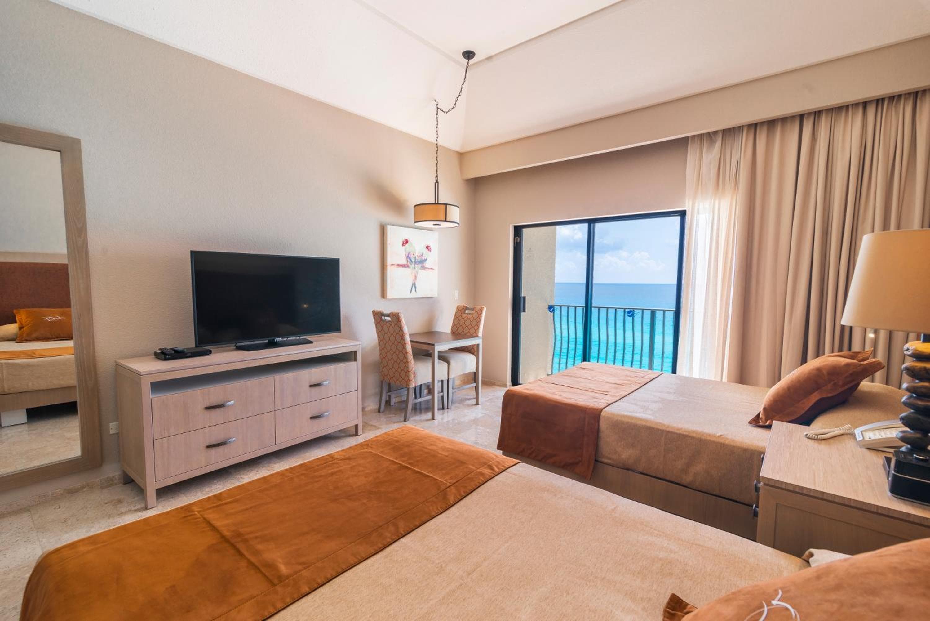 Holiday Inn Club Vacations The Royal Sands All Inclusive — 26
