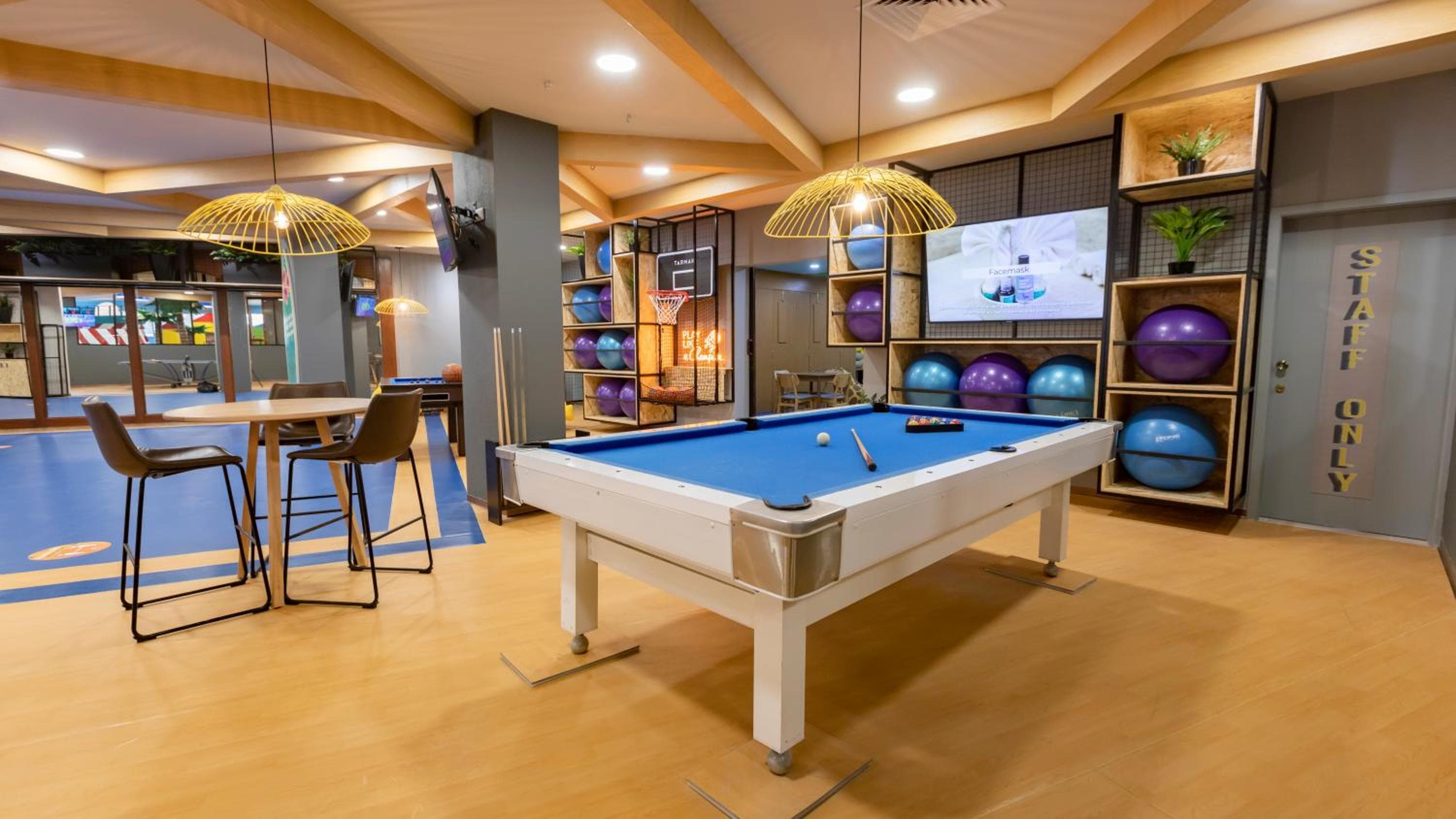El Royal Sands Resort & Spa — 18