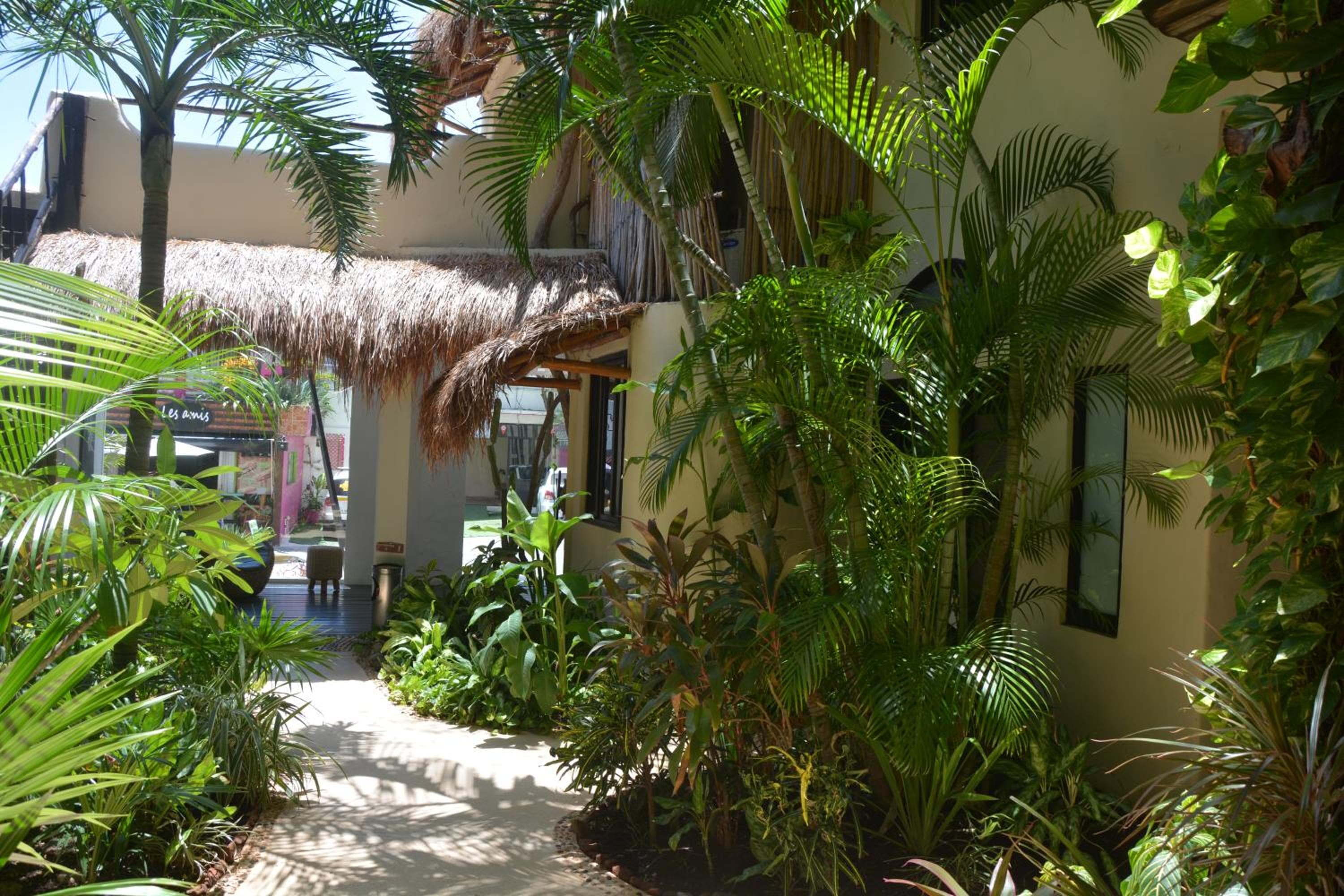 Kinbe Hotel Boutique — 28