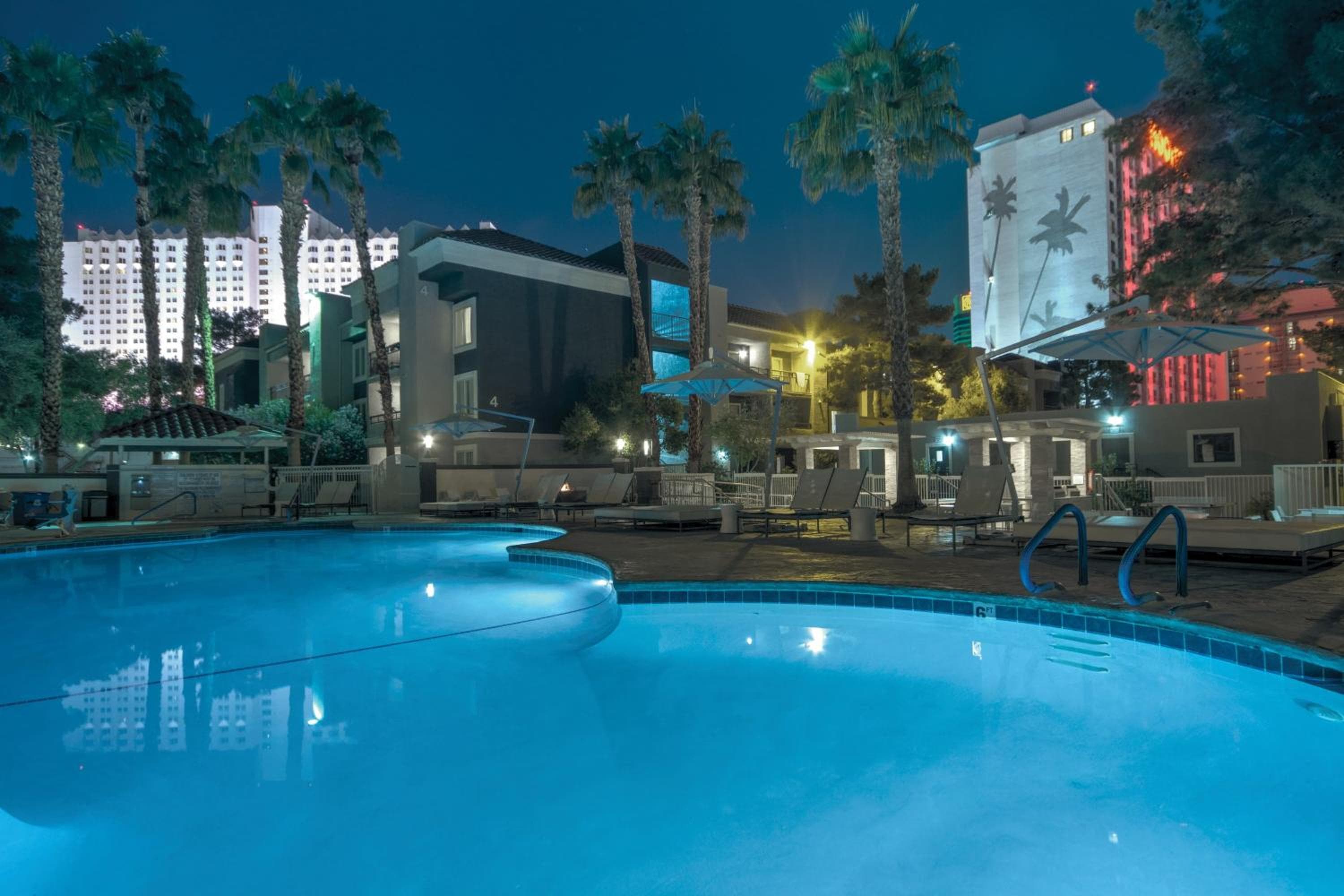 Desert Rose Resort — 19