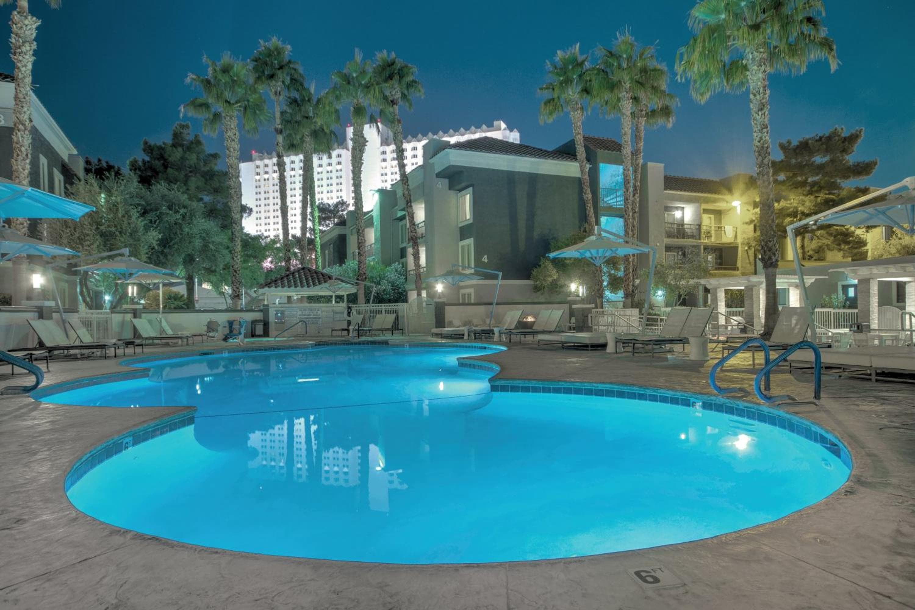 Desert Rose Resort — 16