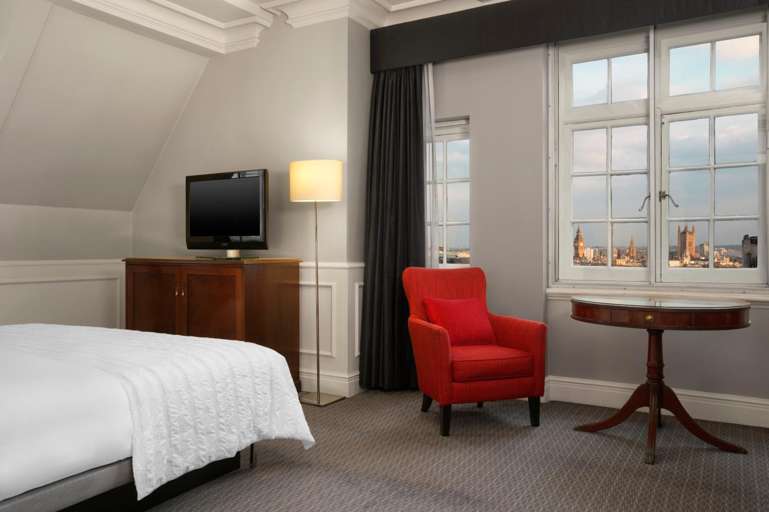 The Dilly hotel, 21 Piccadilly, London, United Kingdom — photo 82