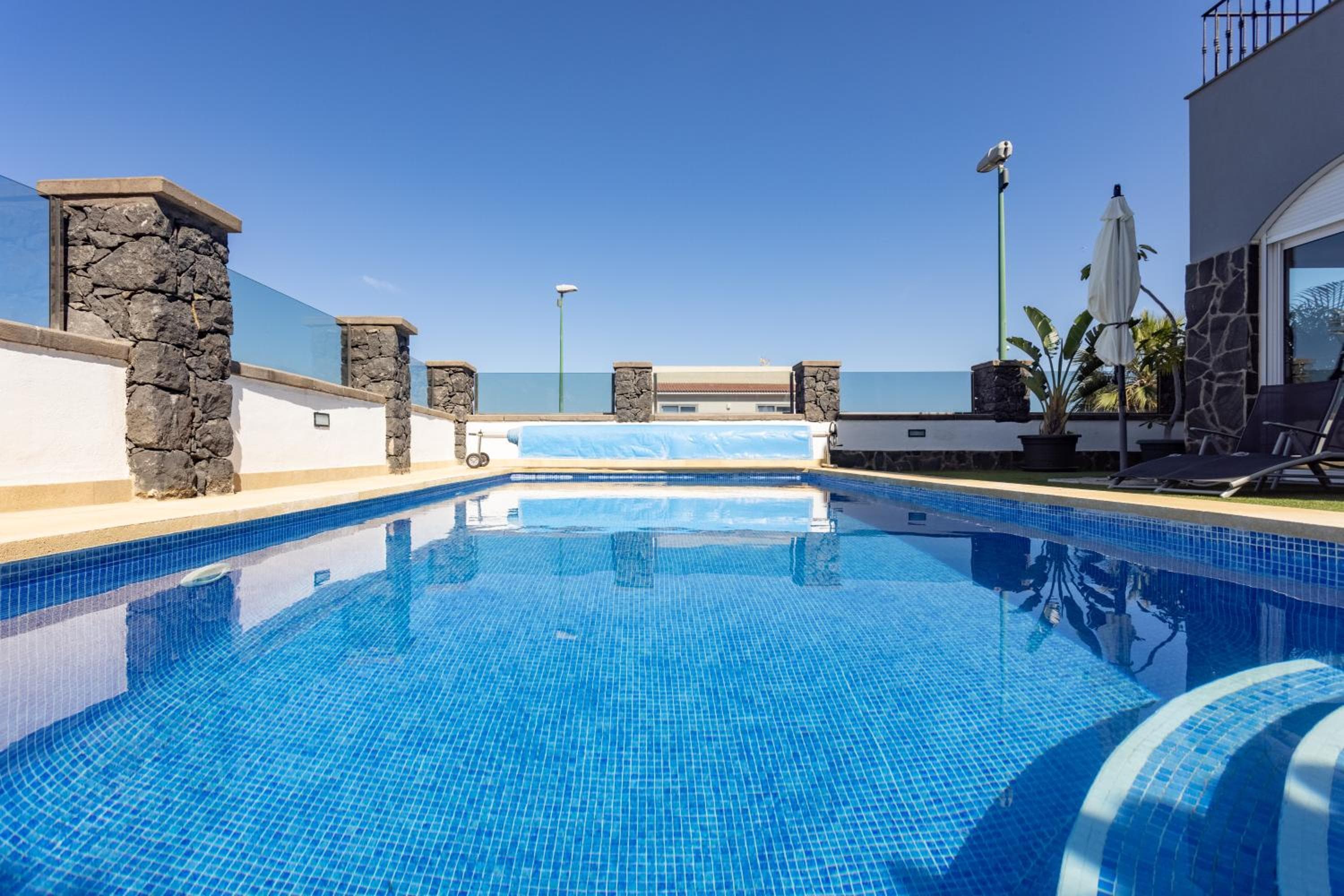 Villa Syrah — 4
