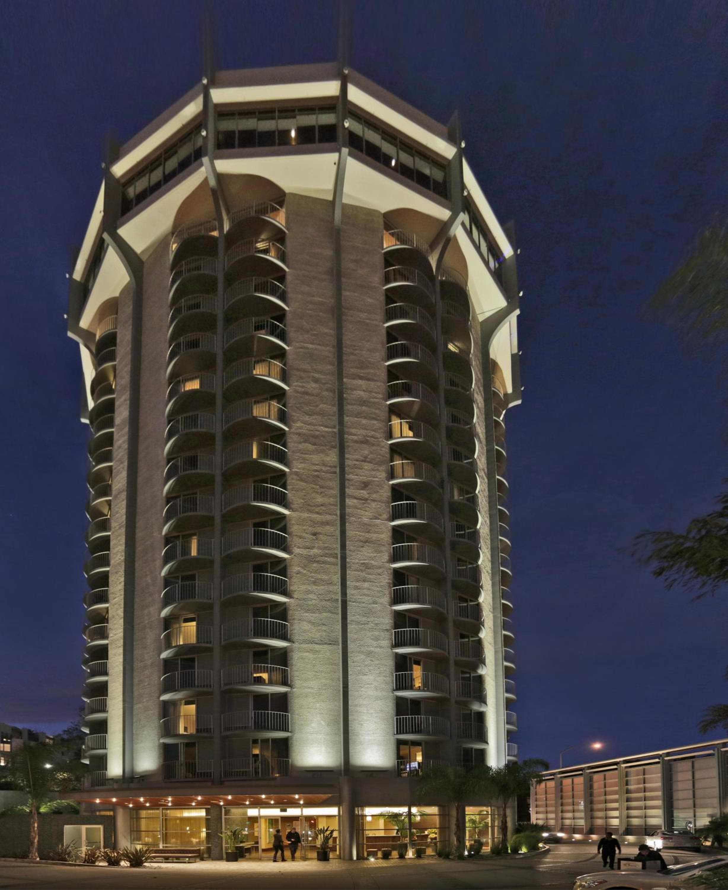 Hotel Angeleno — 19