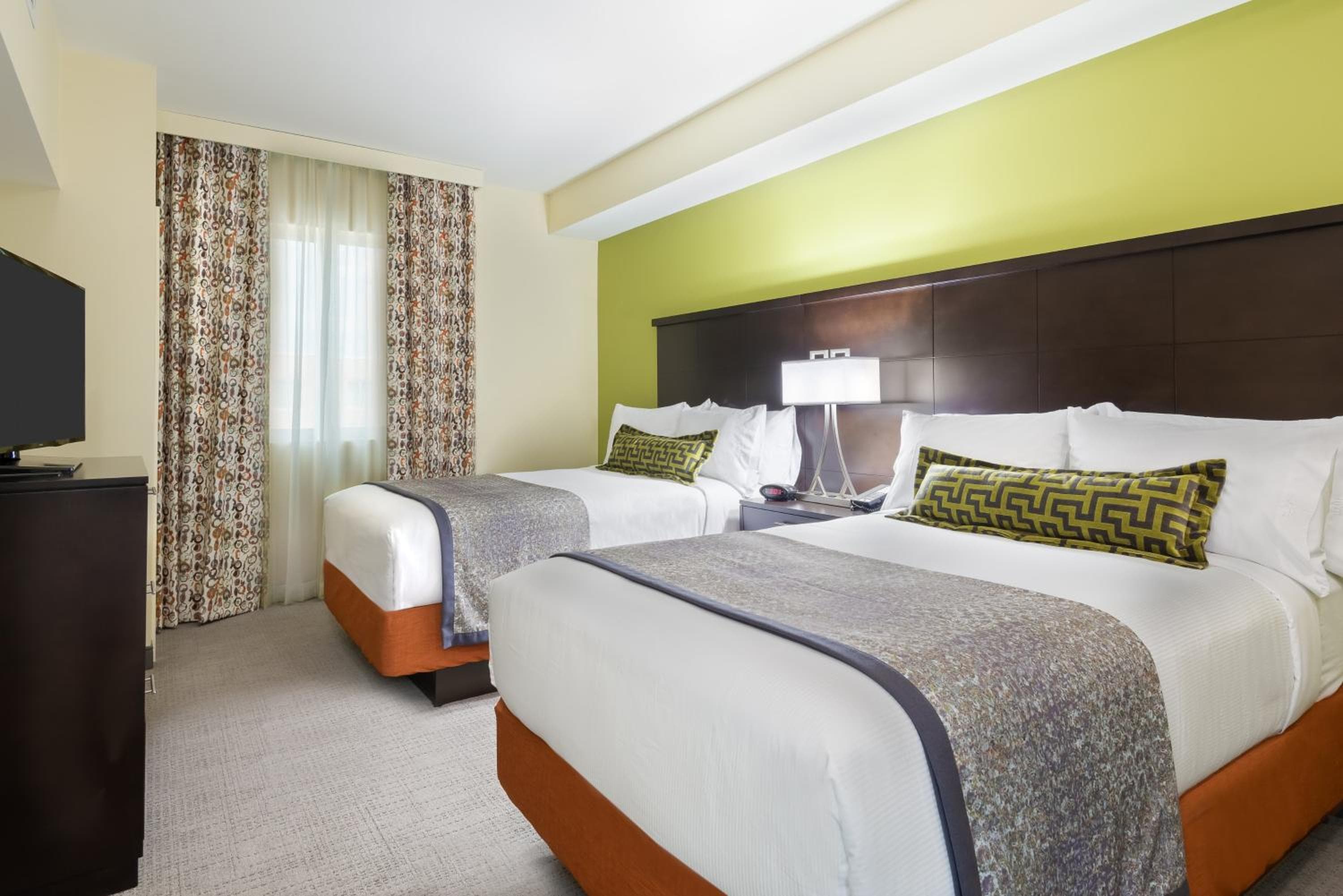 Staybridge Suites - Aeropuerto Internacional de Miami, un hotel IHG — 18
