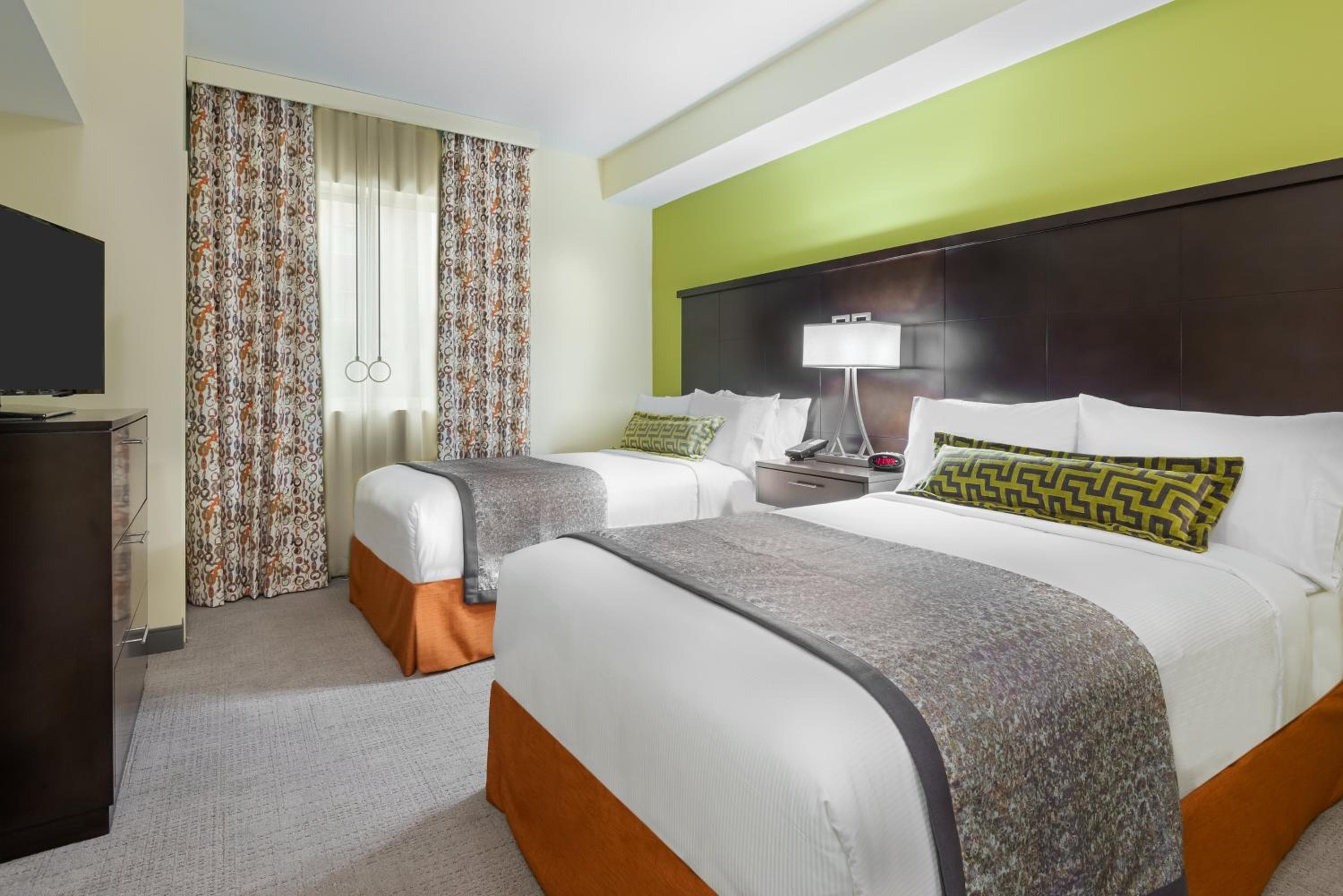 Staybridge Suites - Aeropuerto Internacional de Miami, un hotel IHG — 5