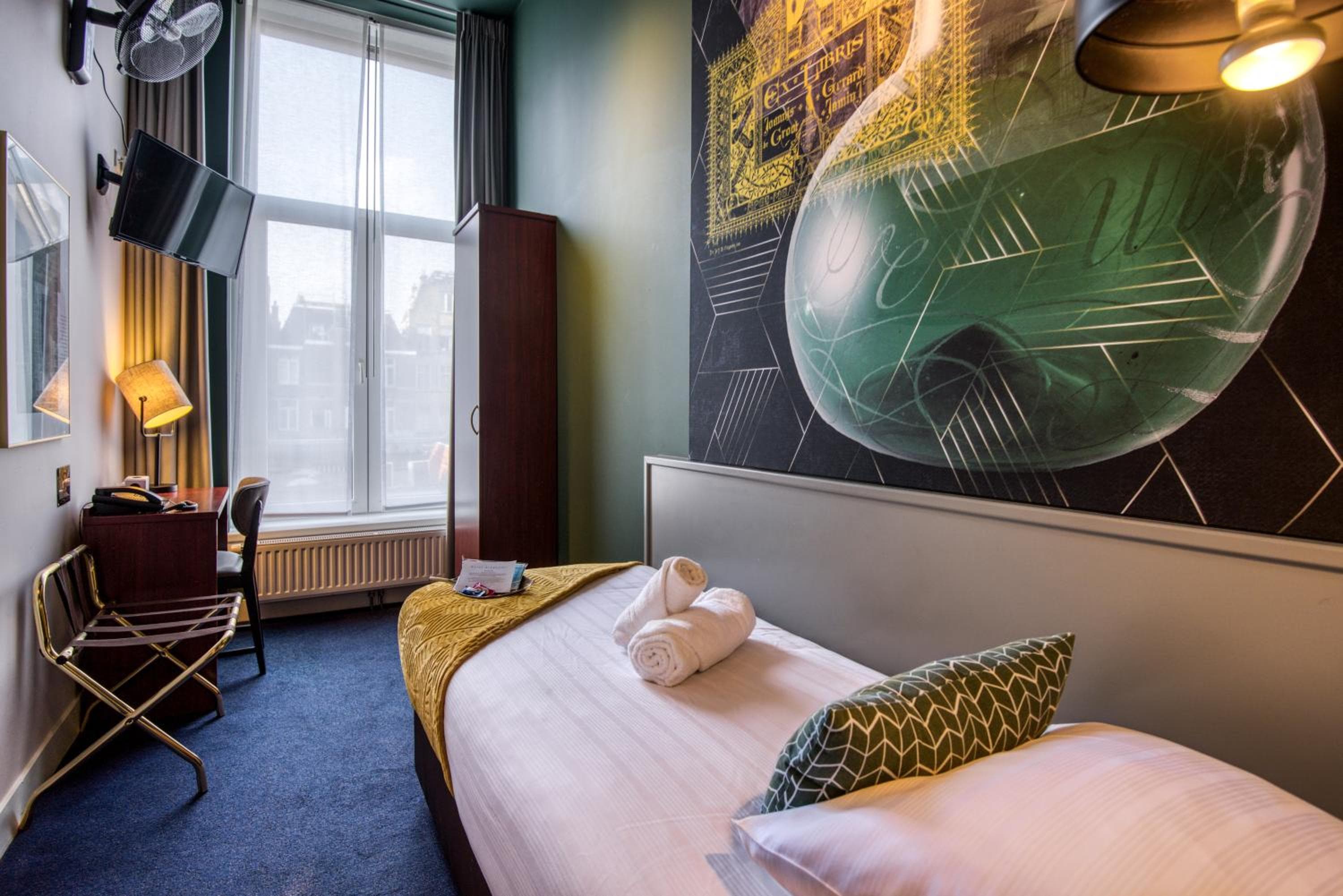 Hotel Alexander — 11