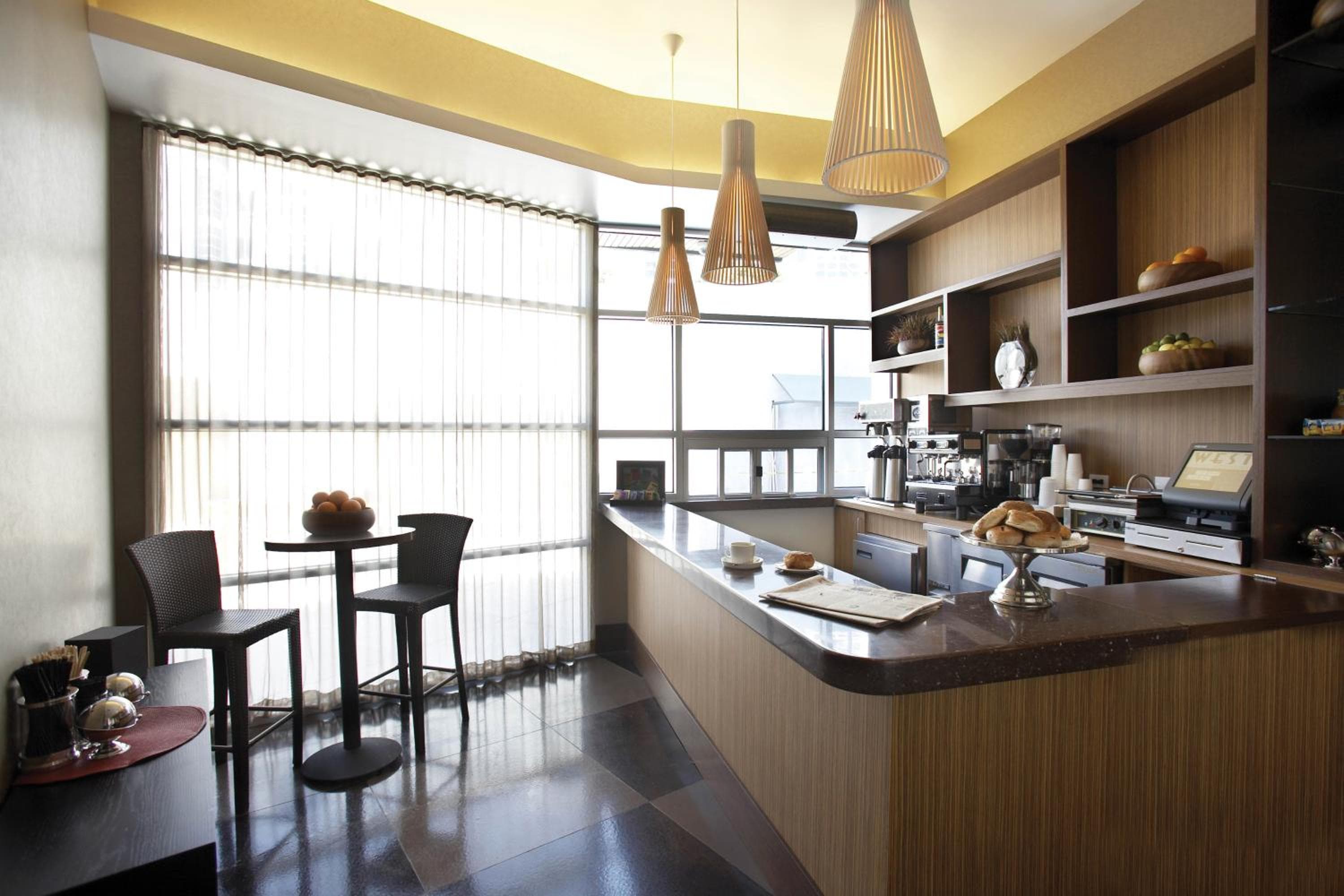 Hotel Angeleno — 5