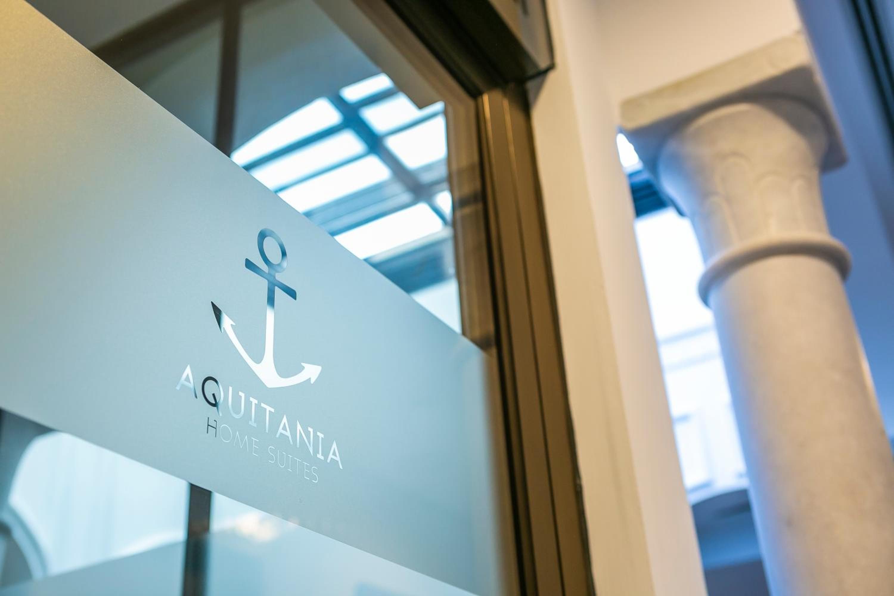 Aquitania Home Suites — 24