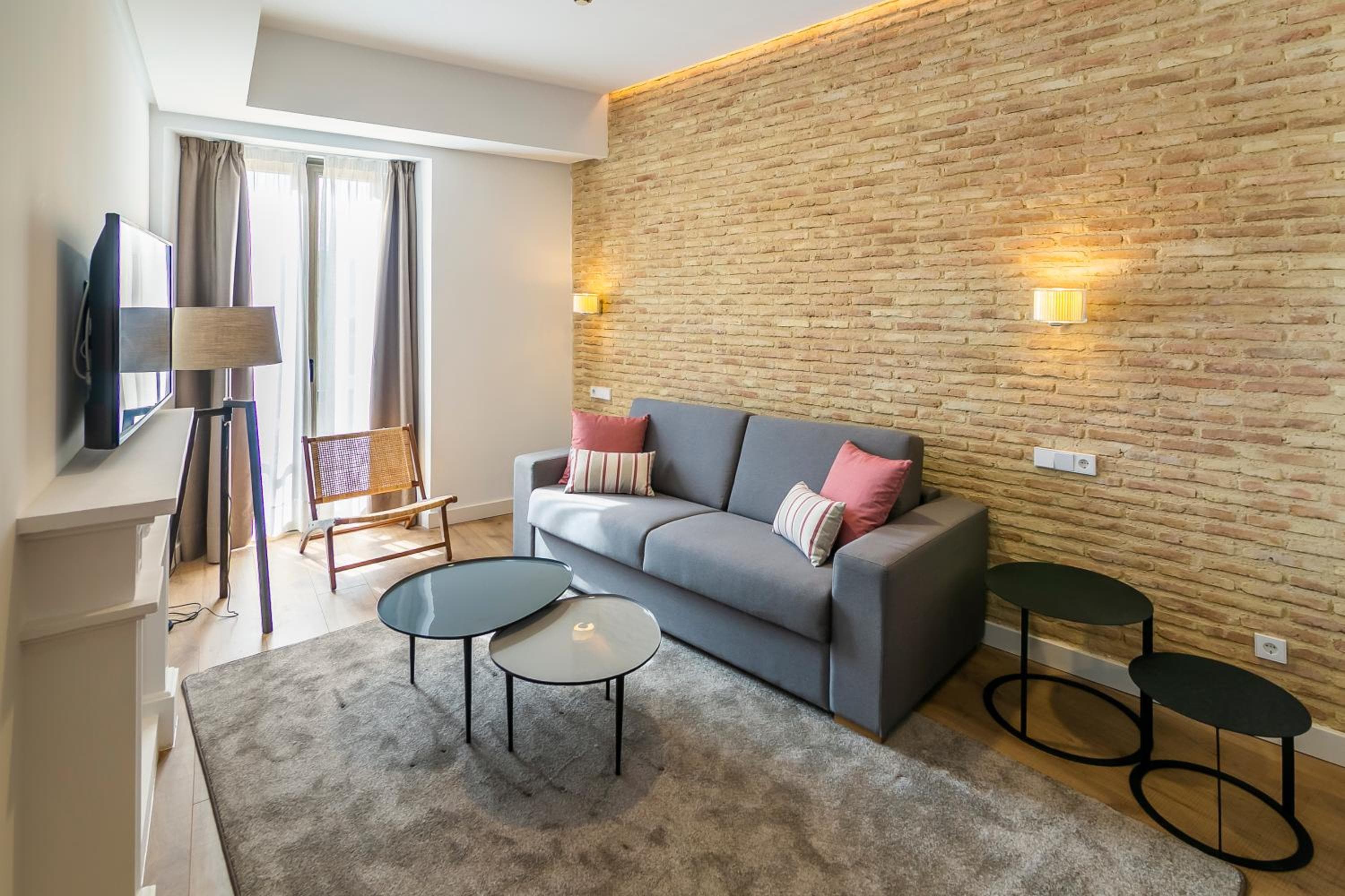 Aquitania Home Suites — 4