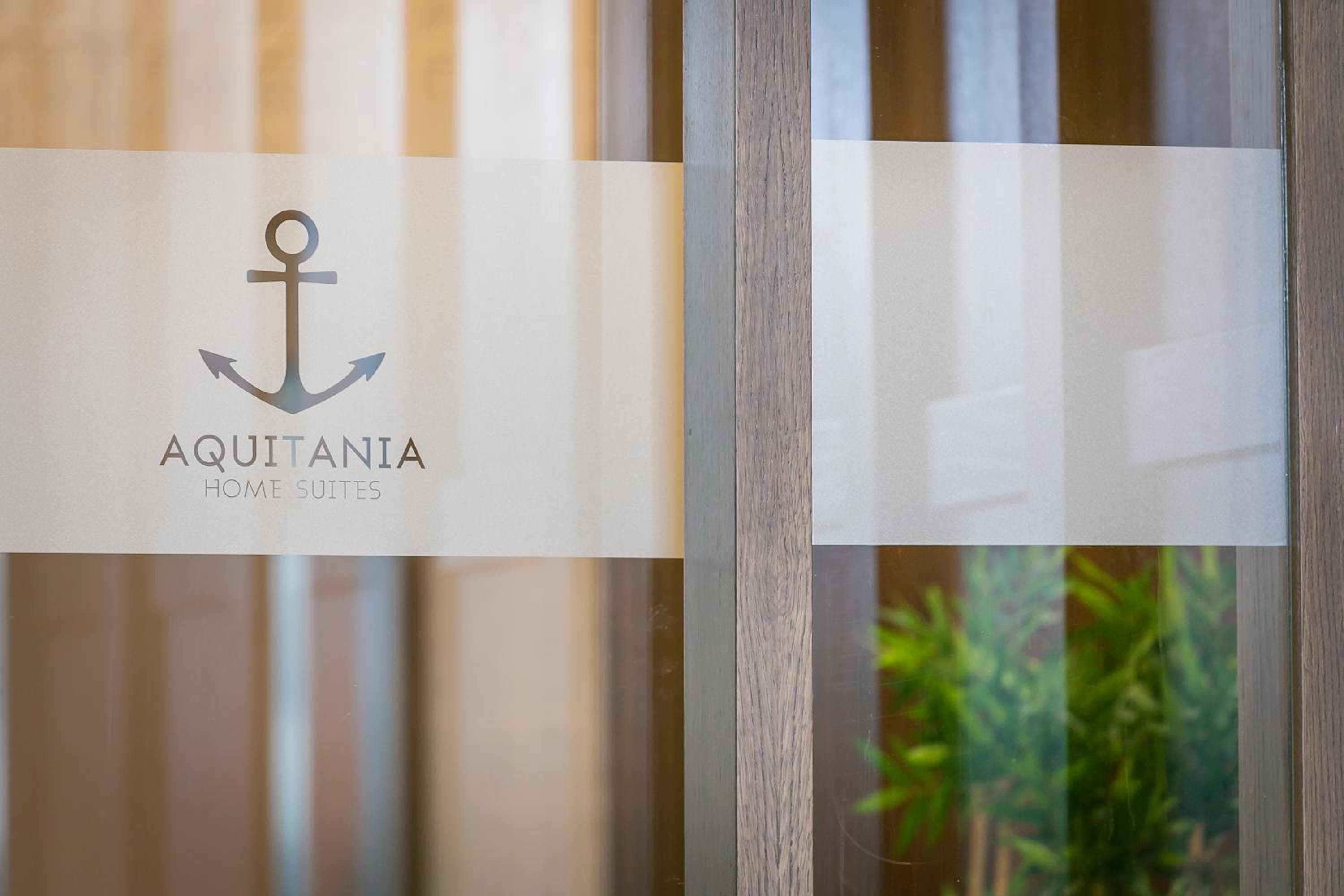 Aquitania Home Suites — 24