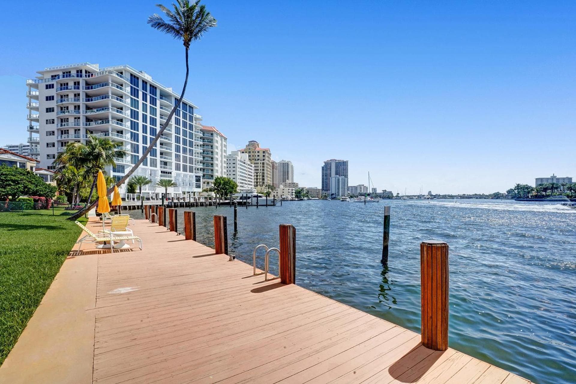 Fort Lauderdale Yacht und Beach Club 416 — 29