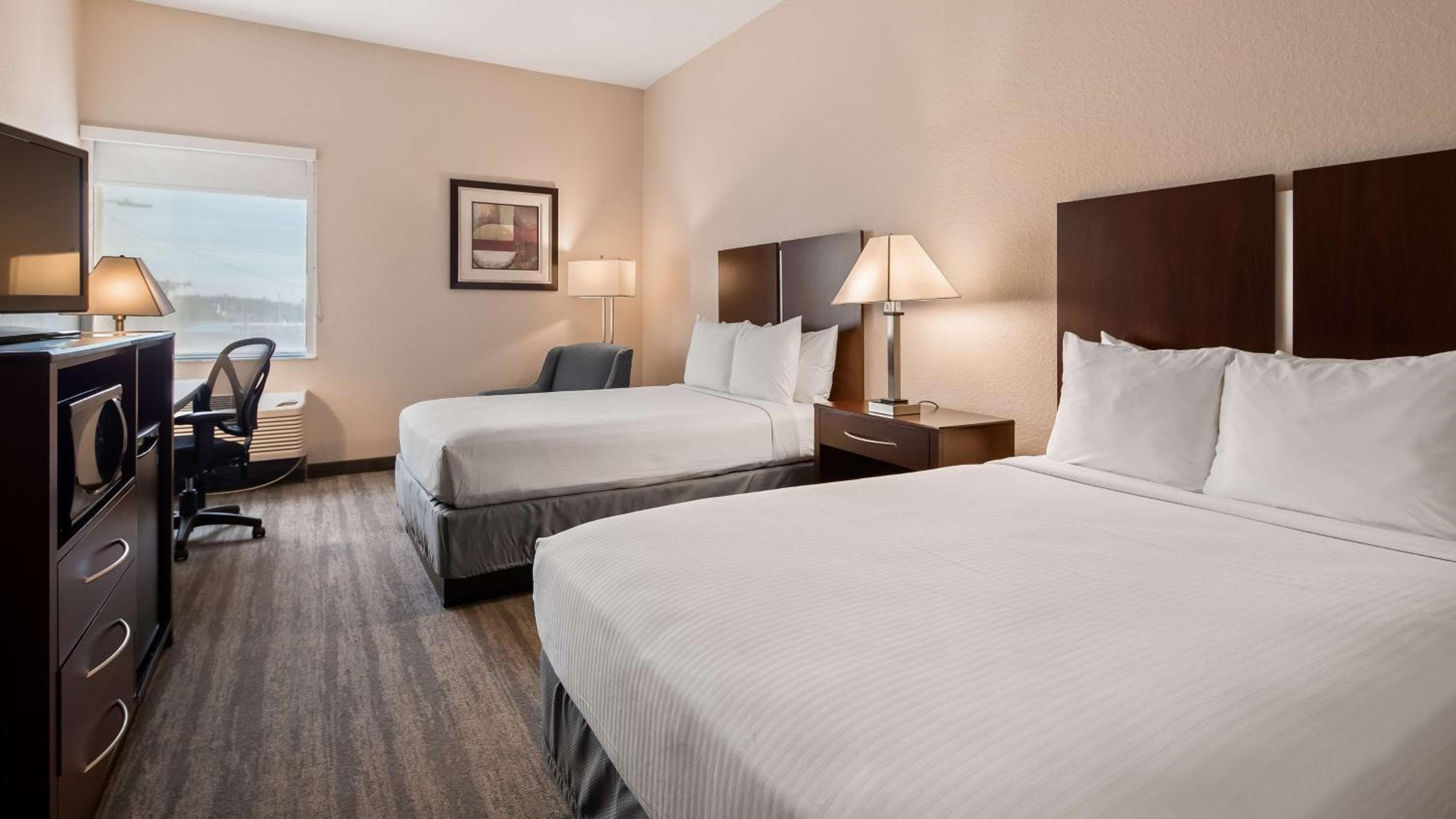 Best Western Tampa — 25
