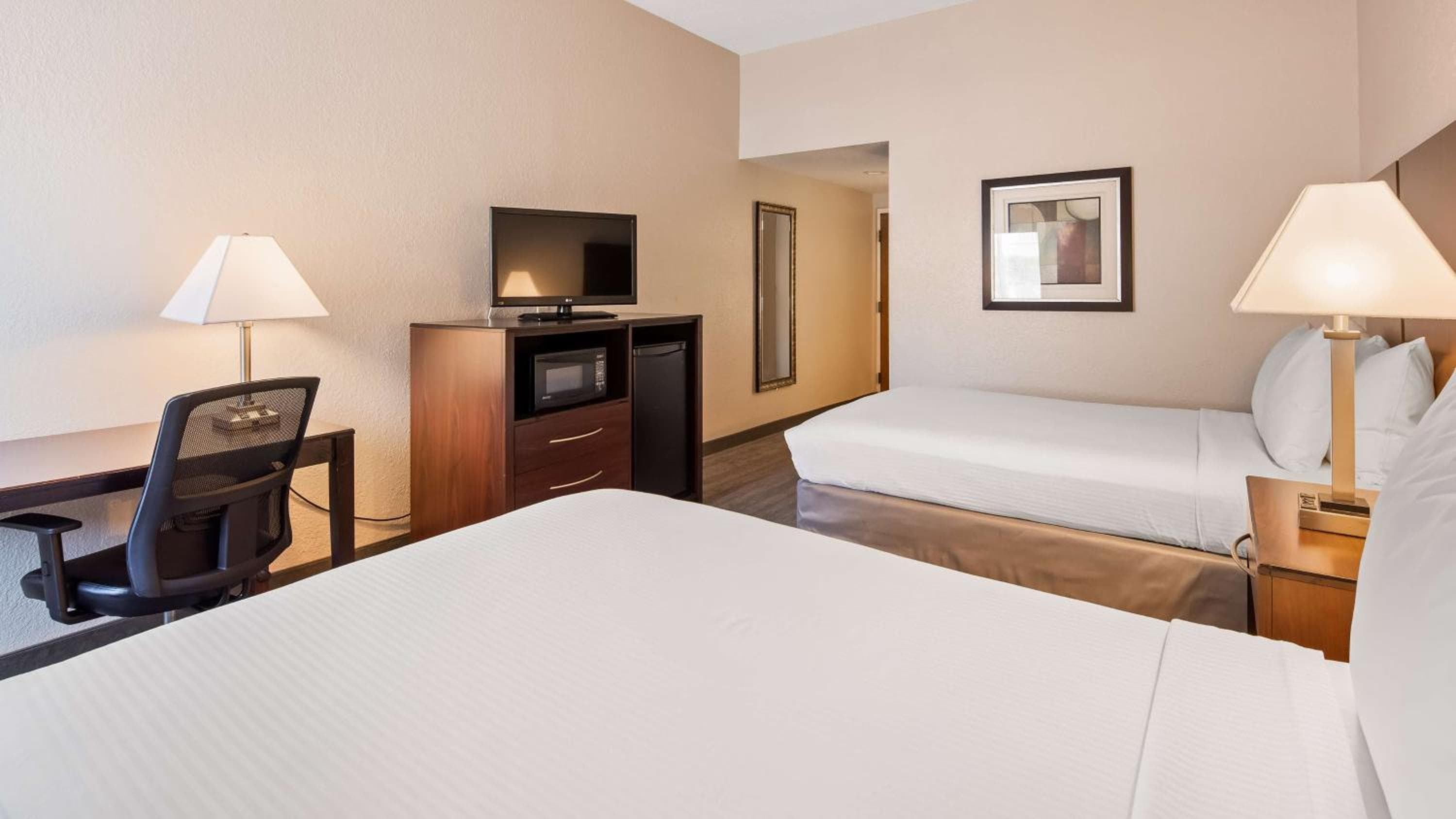 Best Western Tampa — 7
