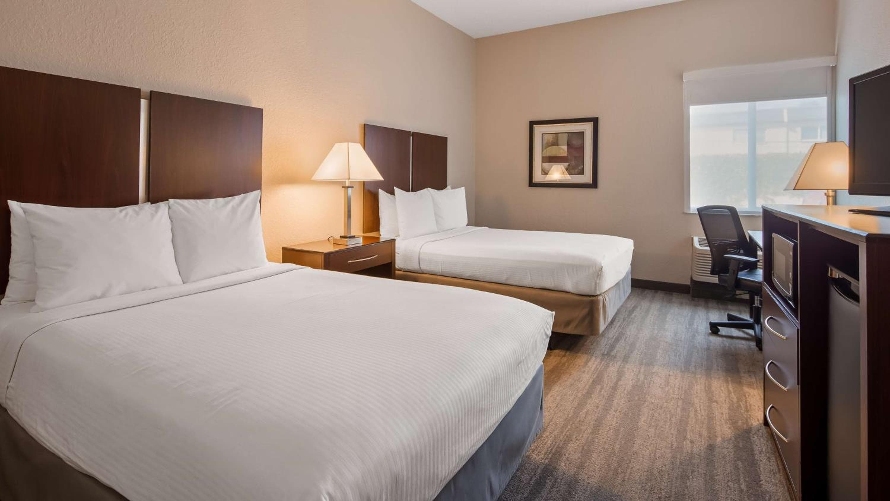 Best Western Tampa — 27
