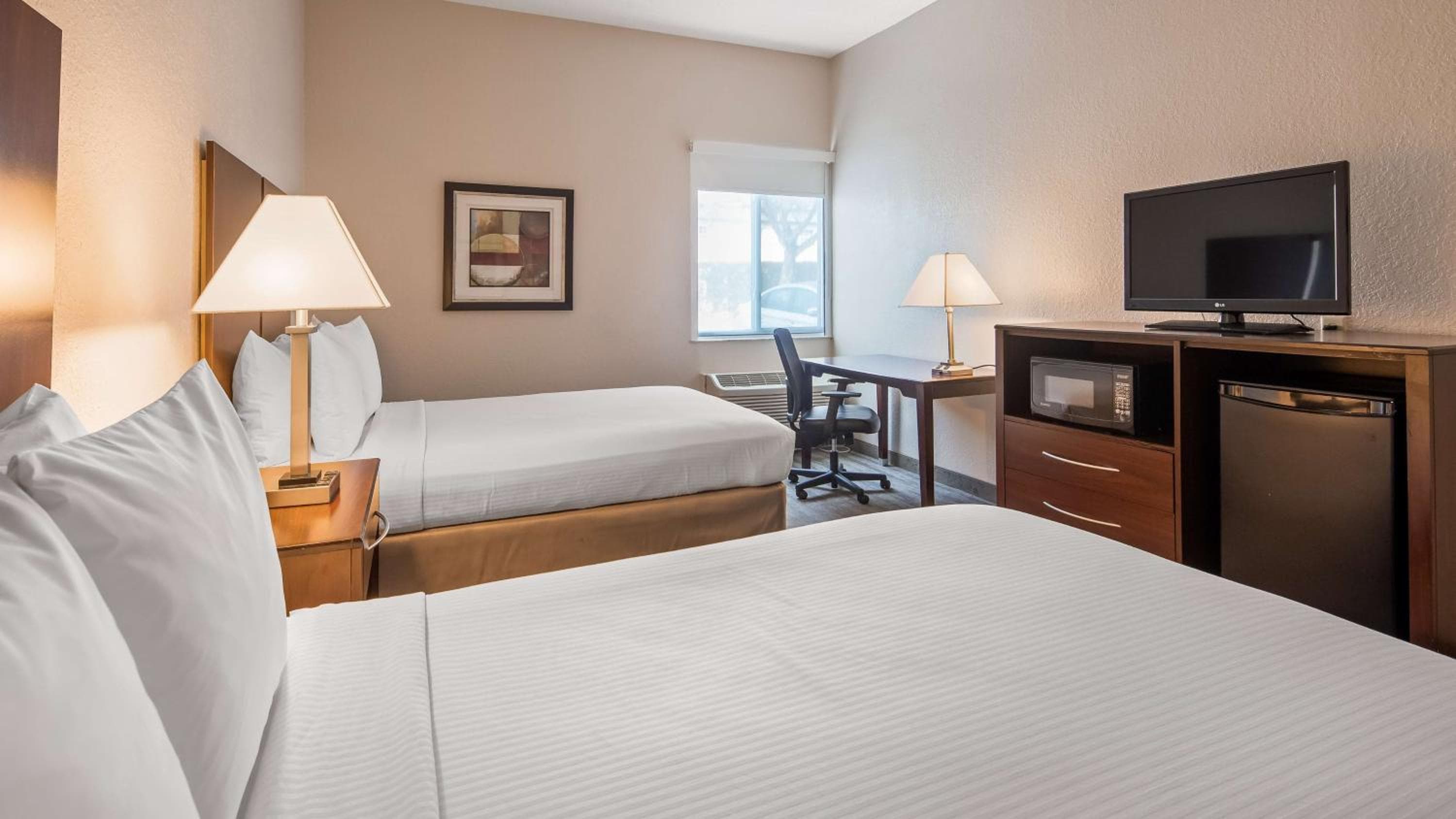 Best Western Tampa — 28