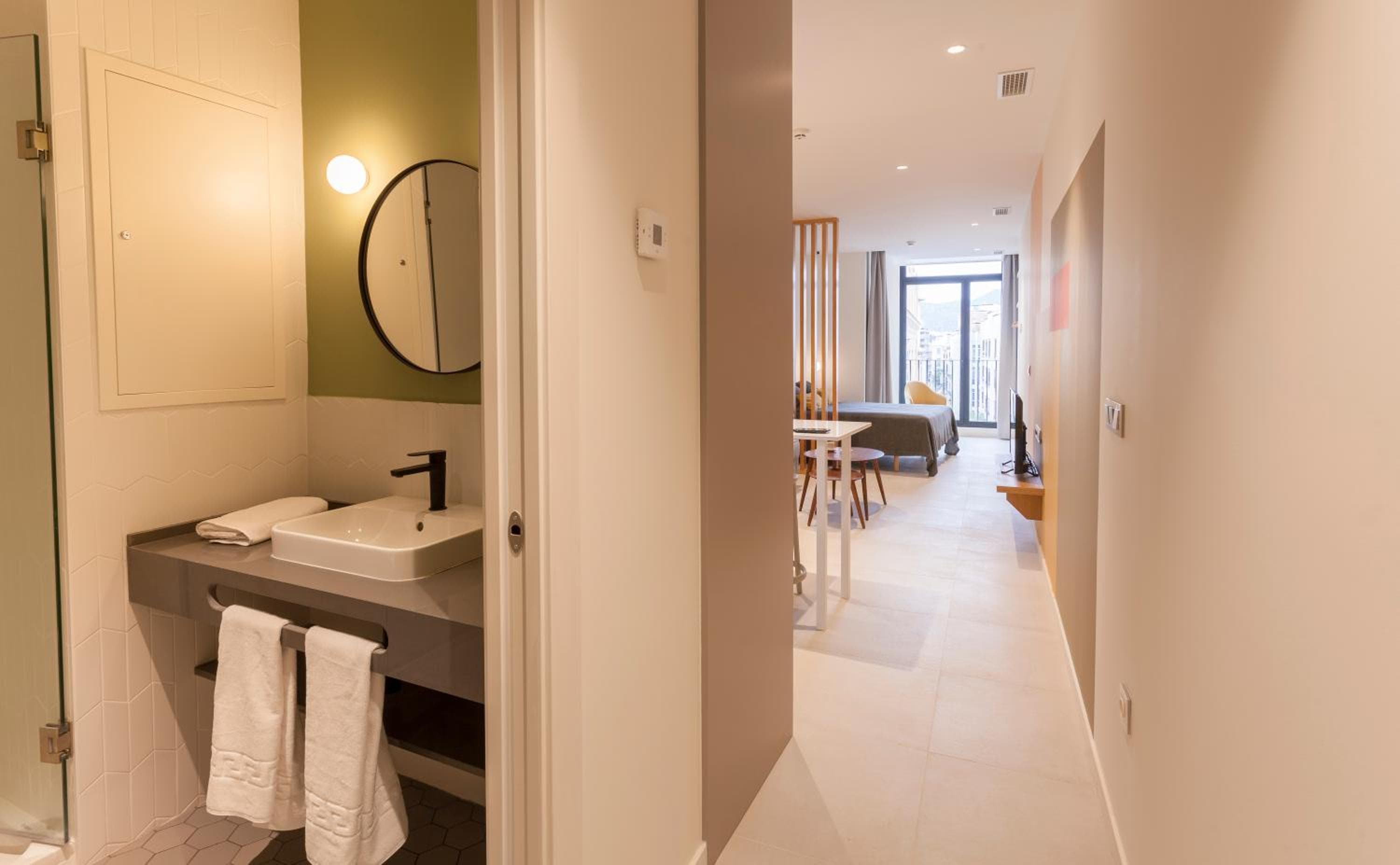 Apartamentos Málaga Premium - Calle Granada — 25