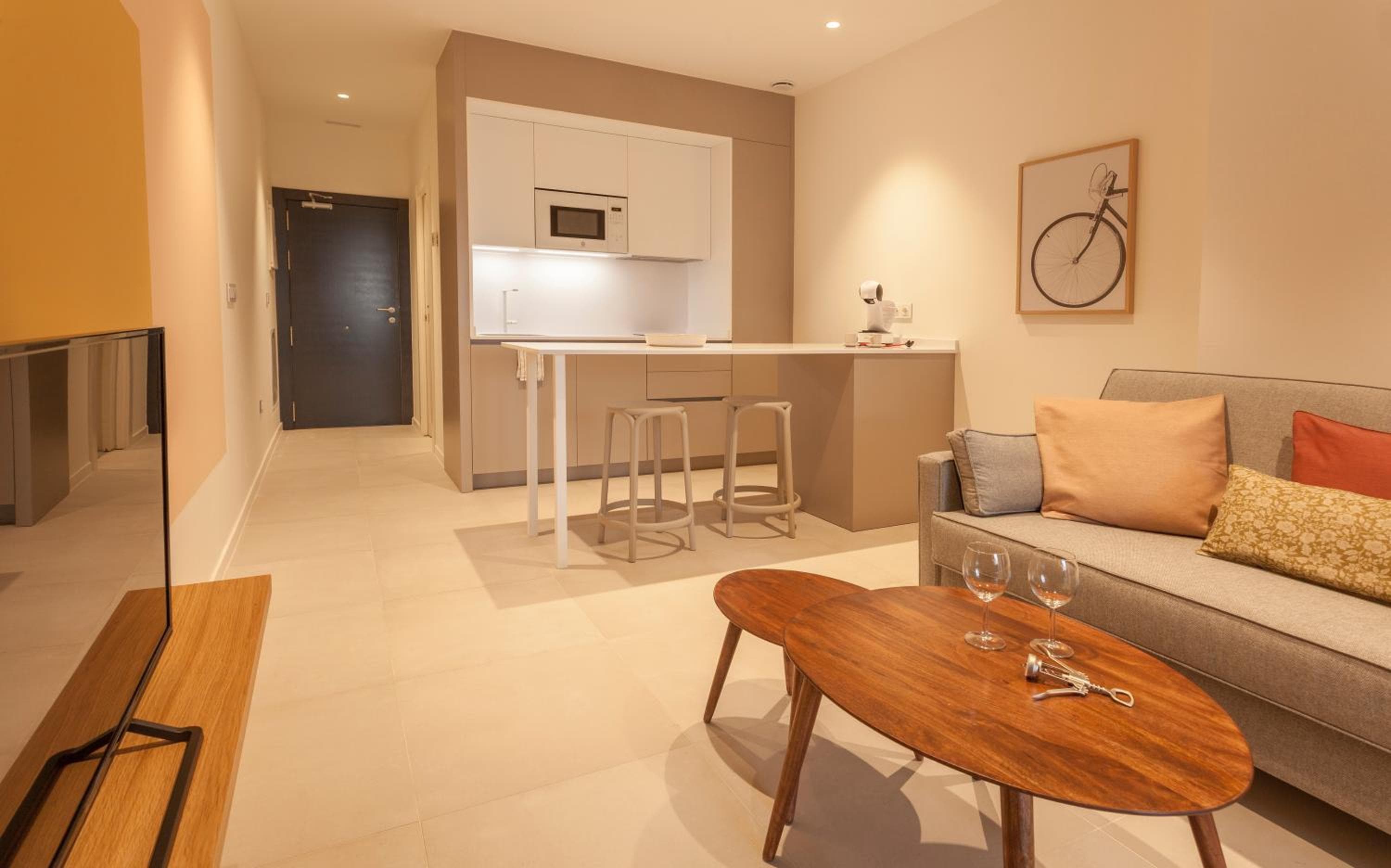 Apartamentos Málaga Premium - Calle Granada — 28