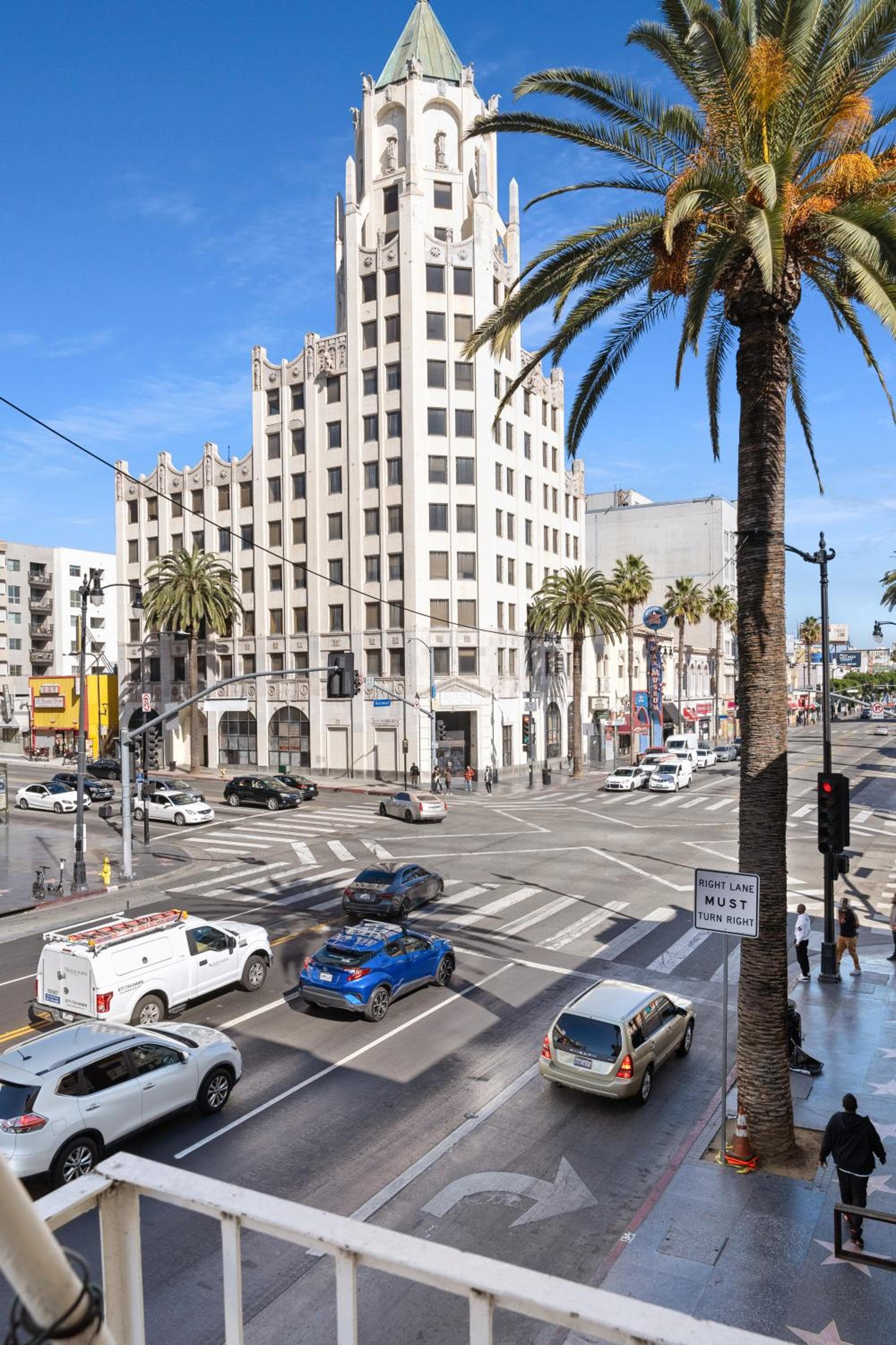 Samesun Hollywood Hotel & Hostel — 1