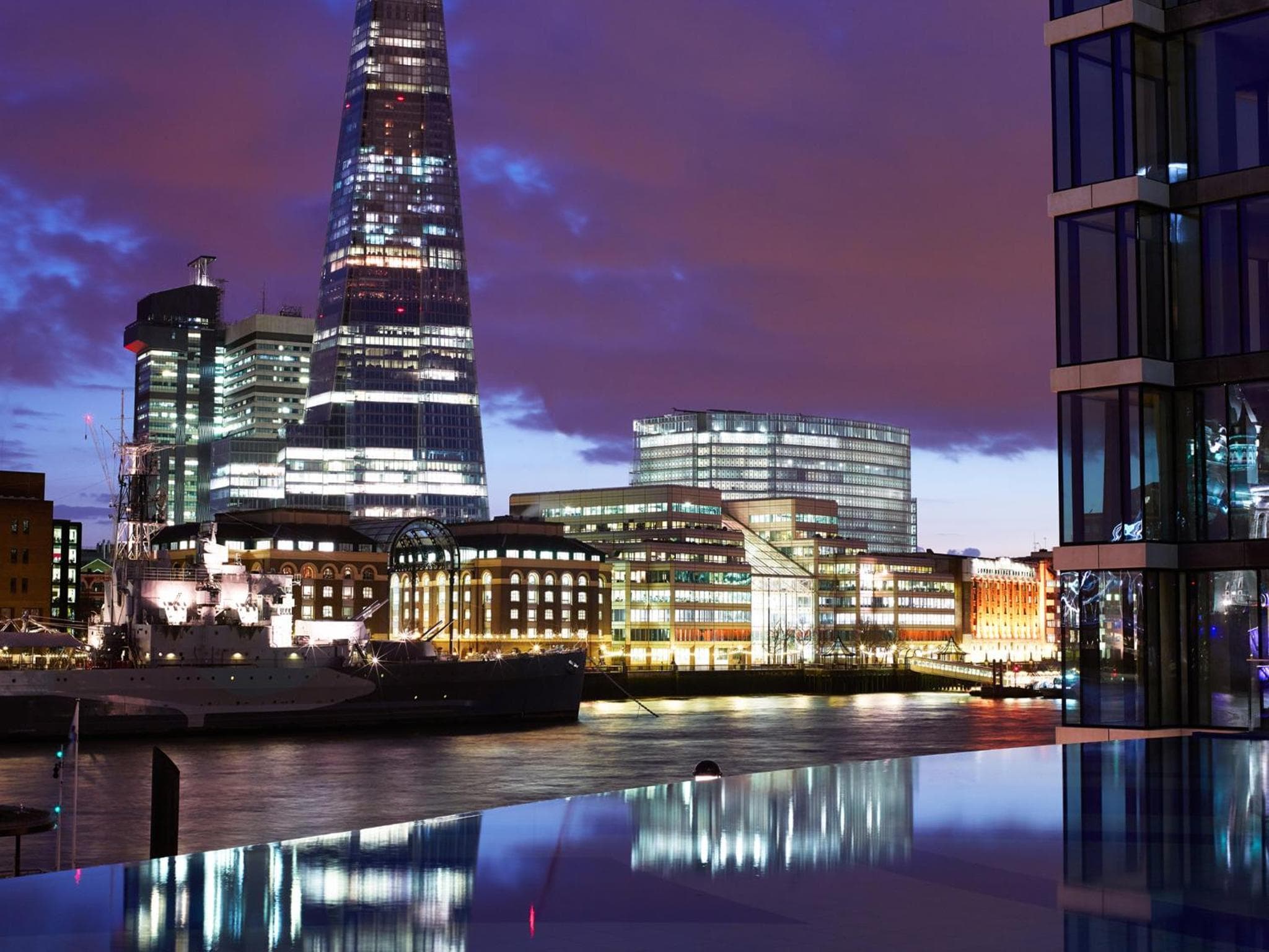 Cheval Three Quays en la Torre de Londres — 19