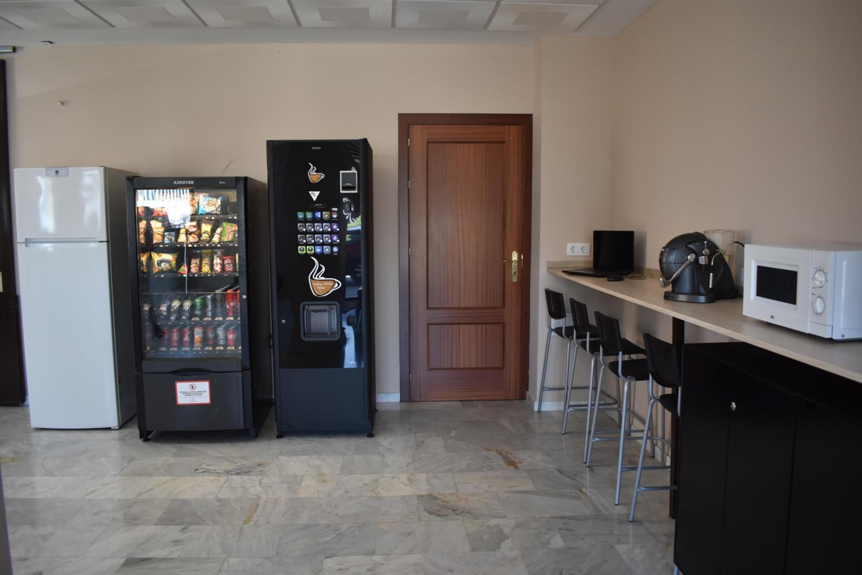 Hostal Alamare — 23
