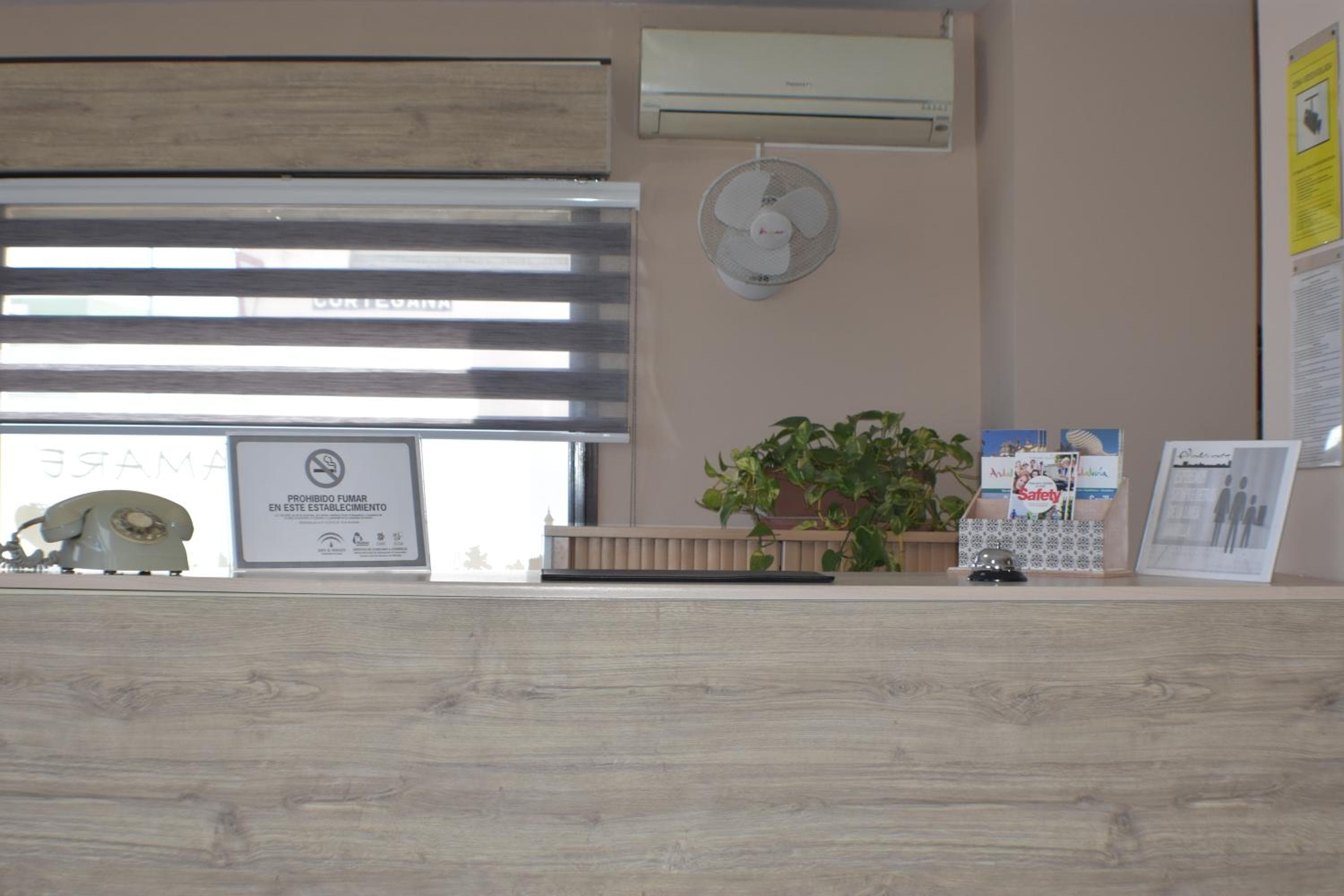 Hostal Alamare — 7