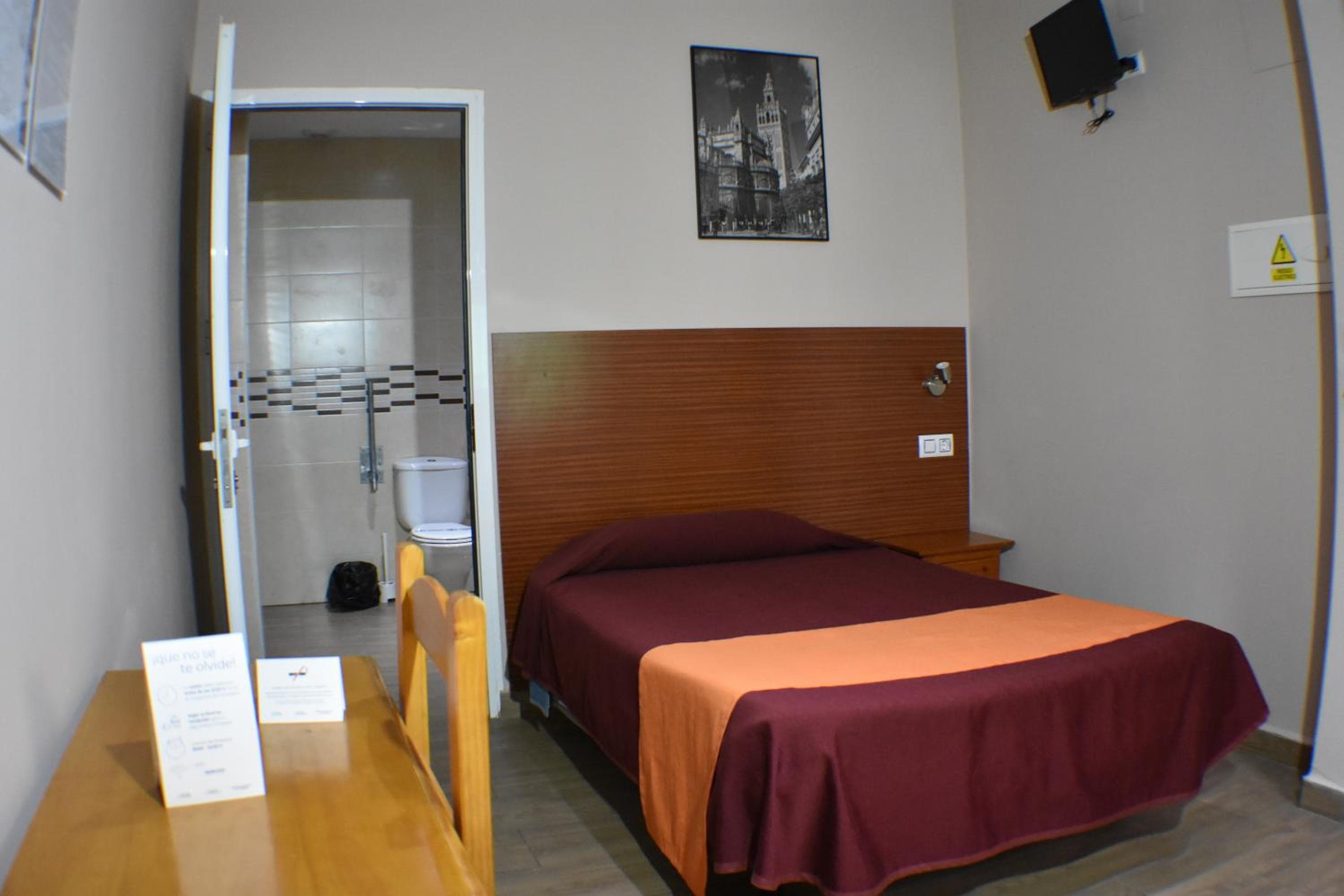 Hostal Alamare — 5