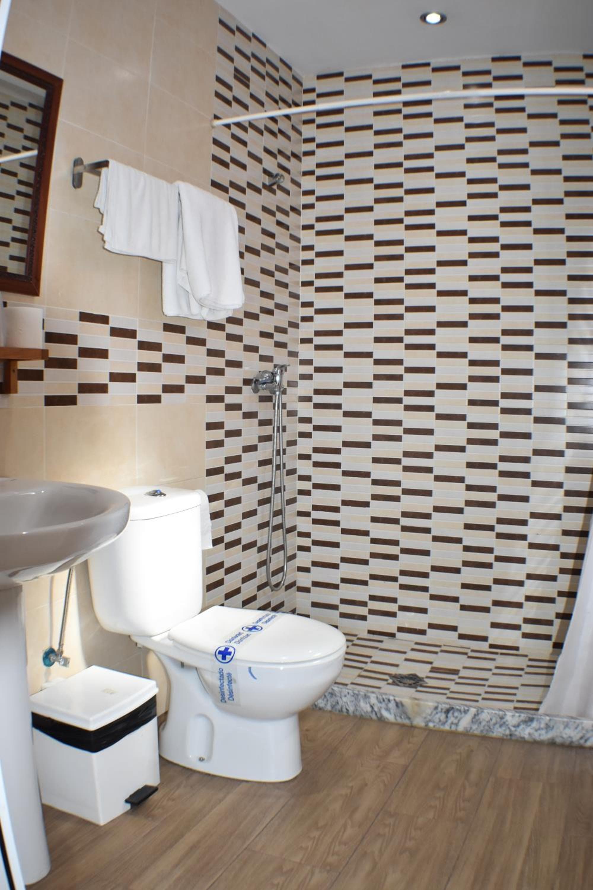 Hostal Alamare — 4