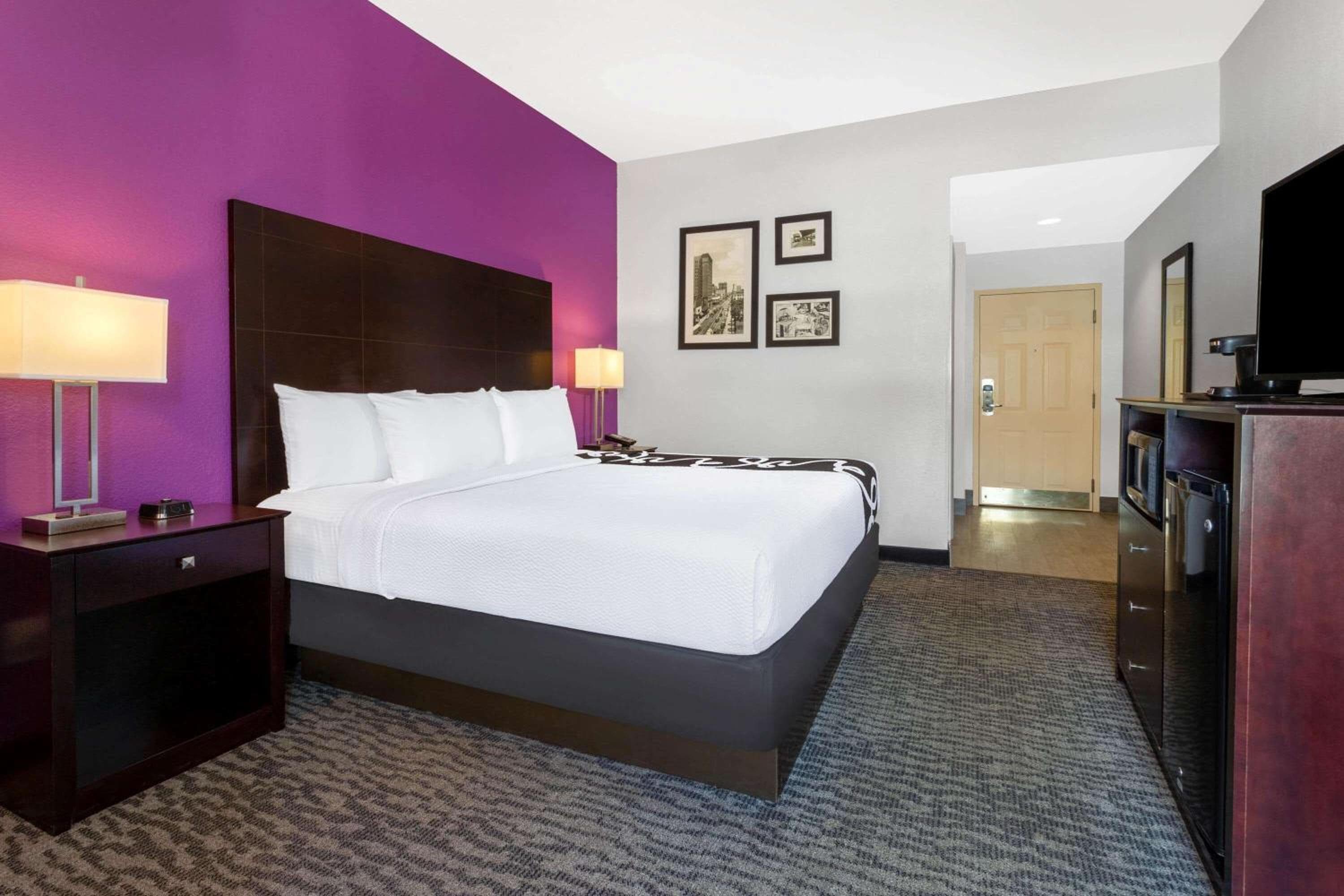 La Quinta by Wyndham Tampa Bay Area-Tampa South — 10