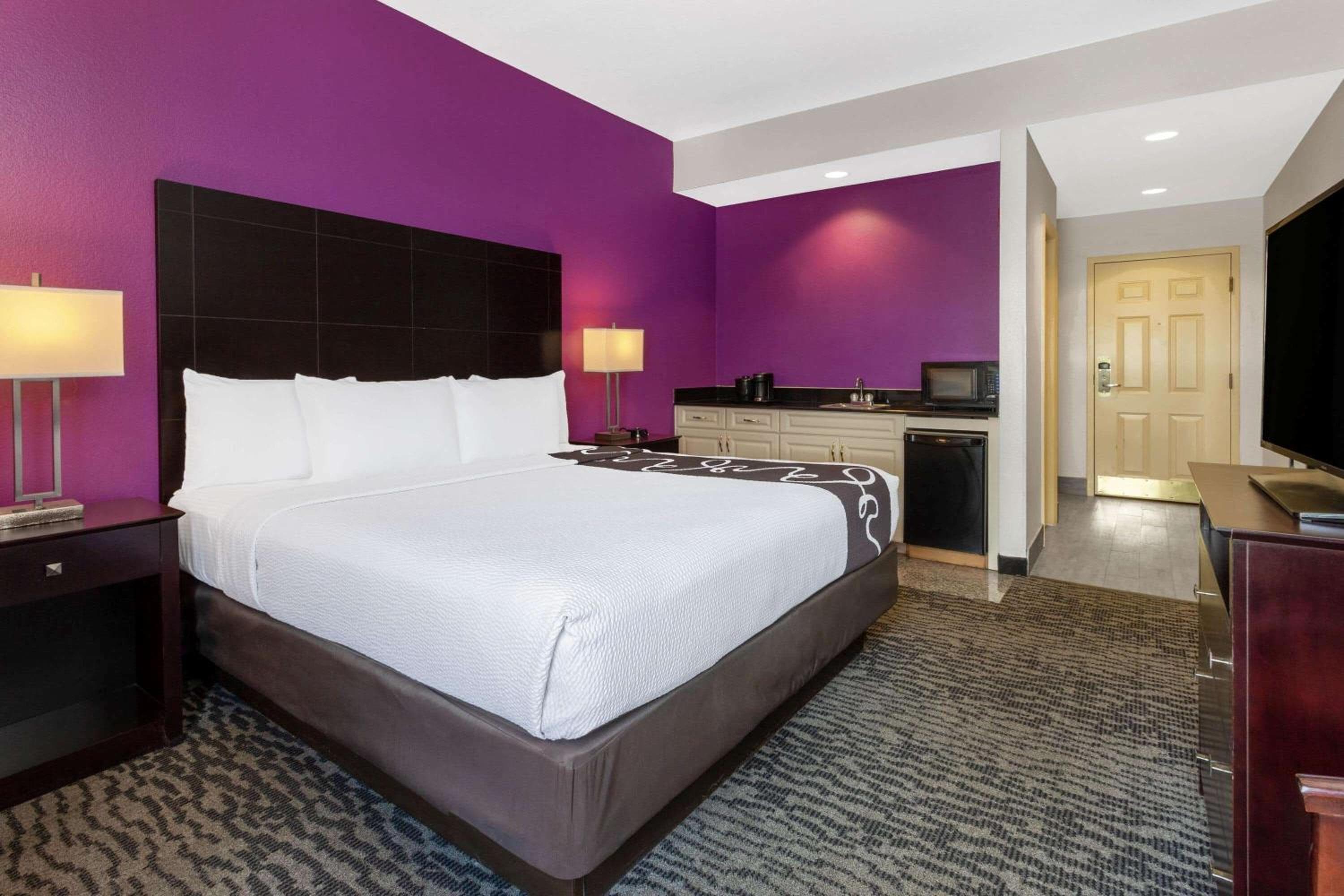 La Quinta by Wyndham Tampa Bay Area-Tampa South — 11