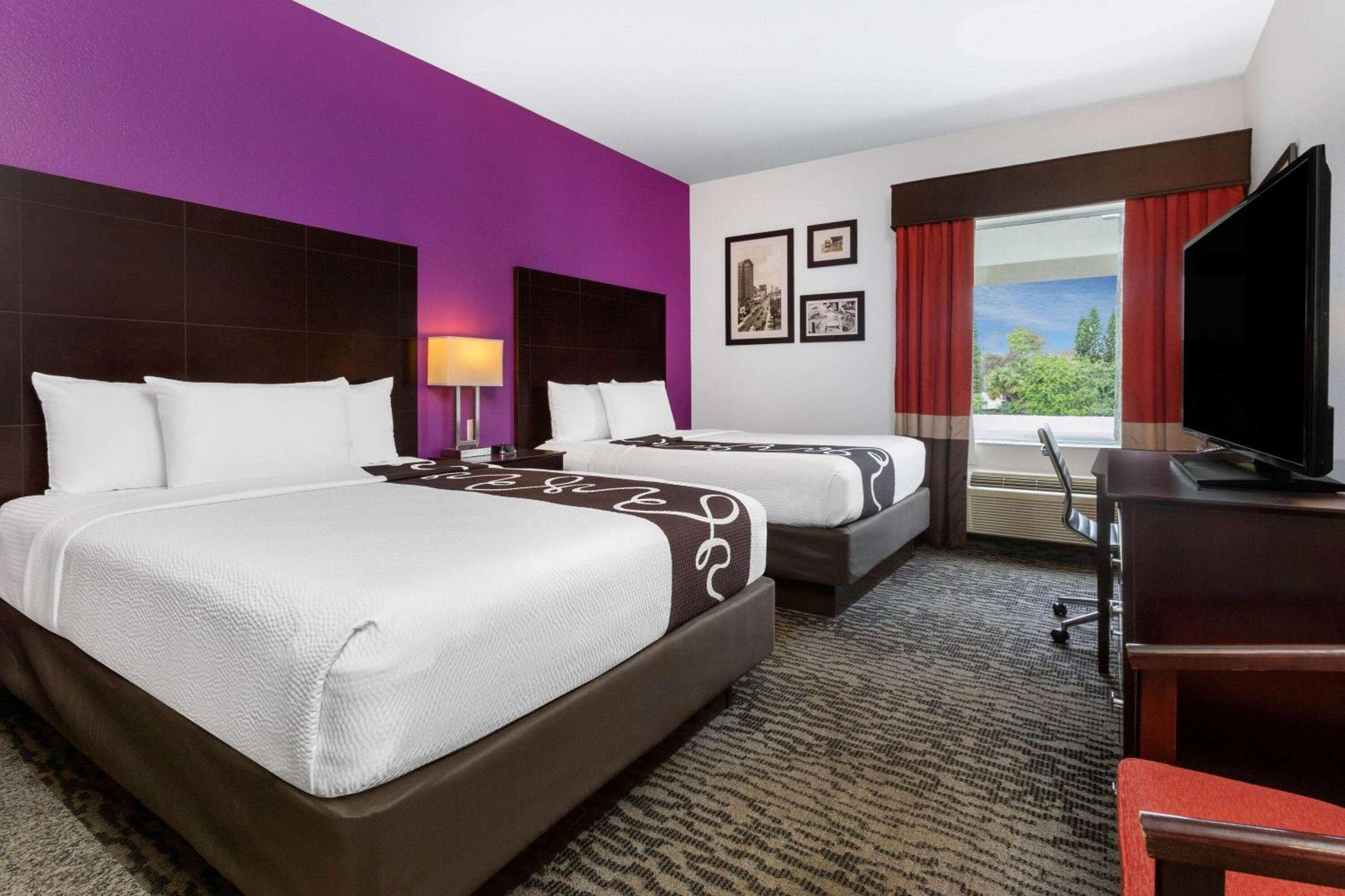 La Quinta by Wyndham Tampa Bay Area-Tampa South — 12