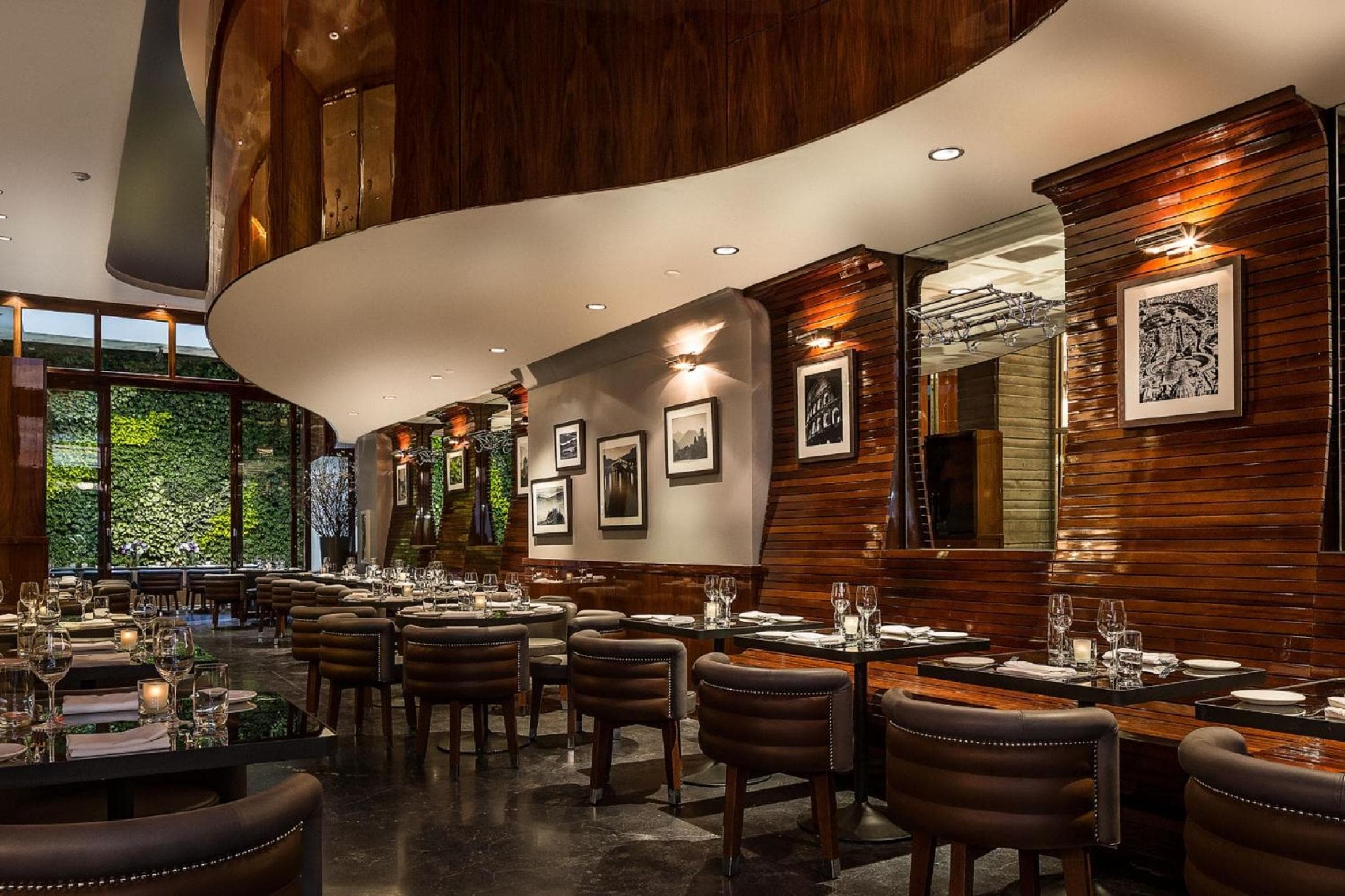 Hotel Hugo — 27