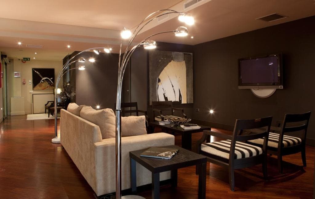 Hotel Moderno Puerta del Sol — 2