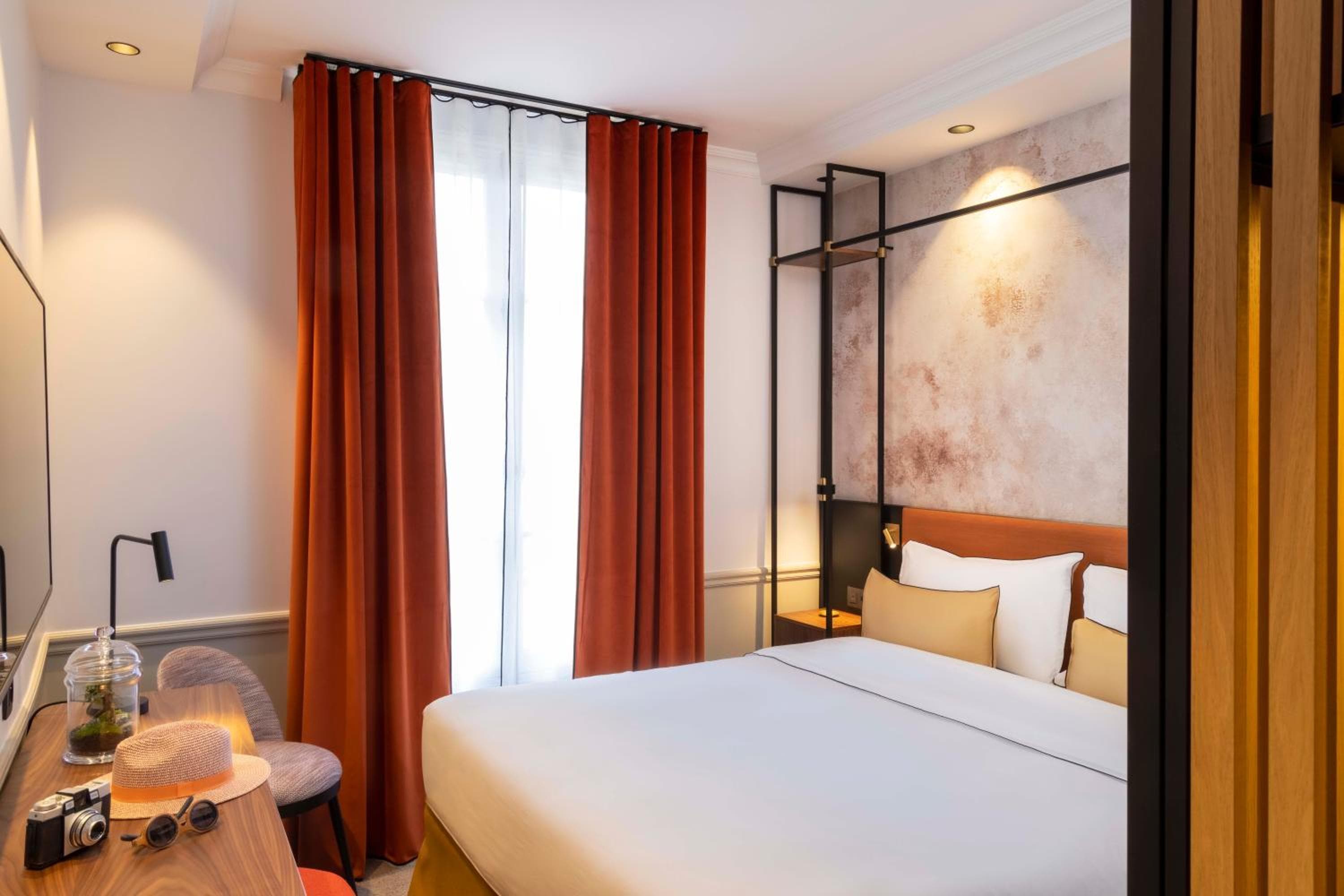 Victoria Palace Hotel hotel, 6 Rue Blaise Desgoffe, Paris, France — photo 79