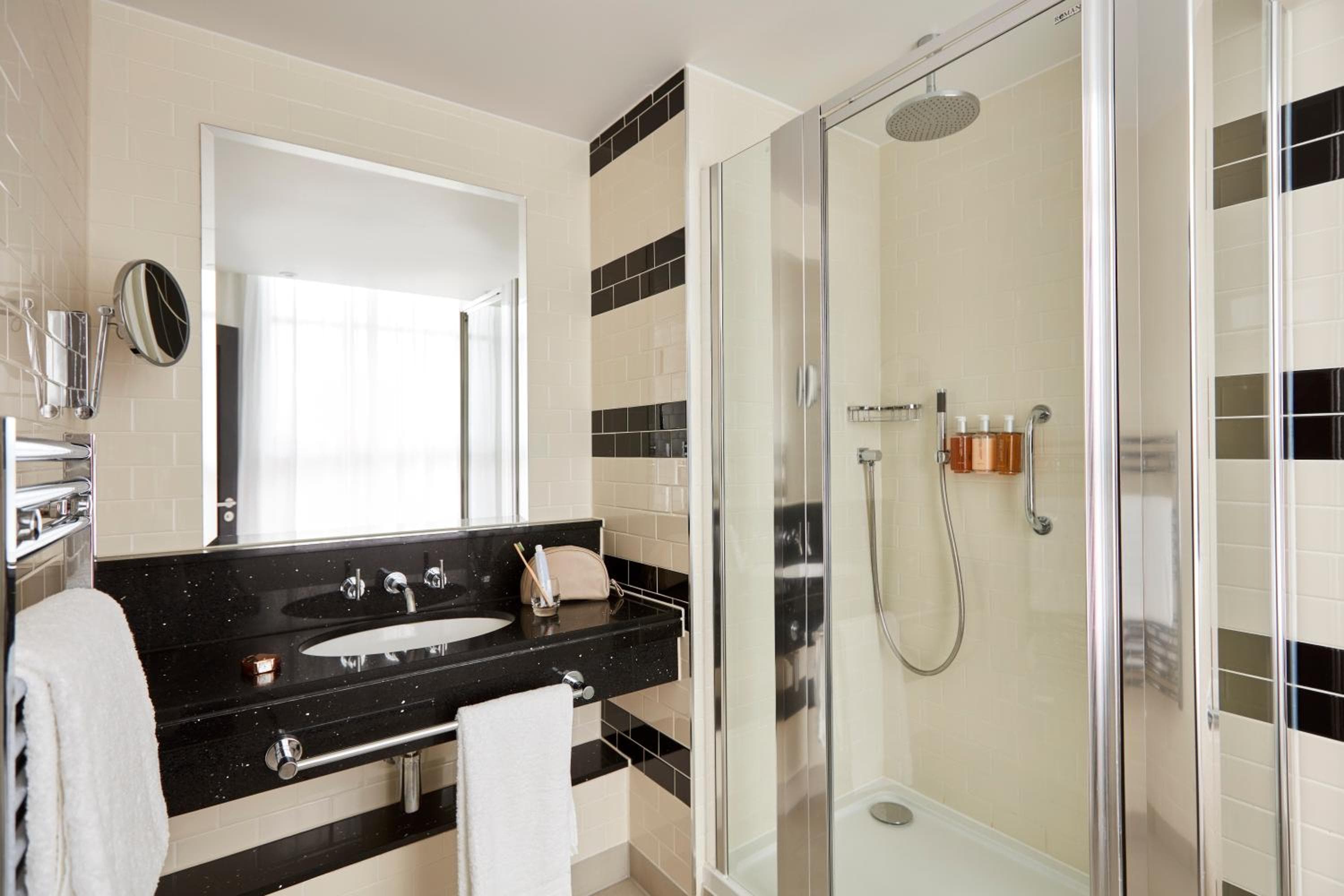 The Clermont London, Victoria hotel, 101 Buckingham Palace Road, London, United Kingdom — photo 101