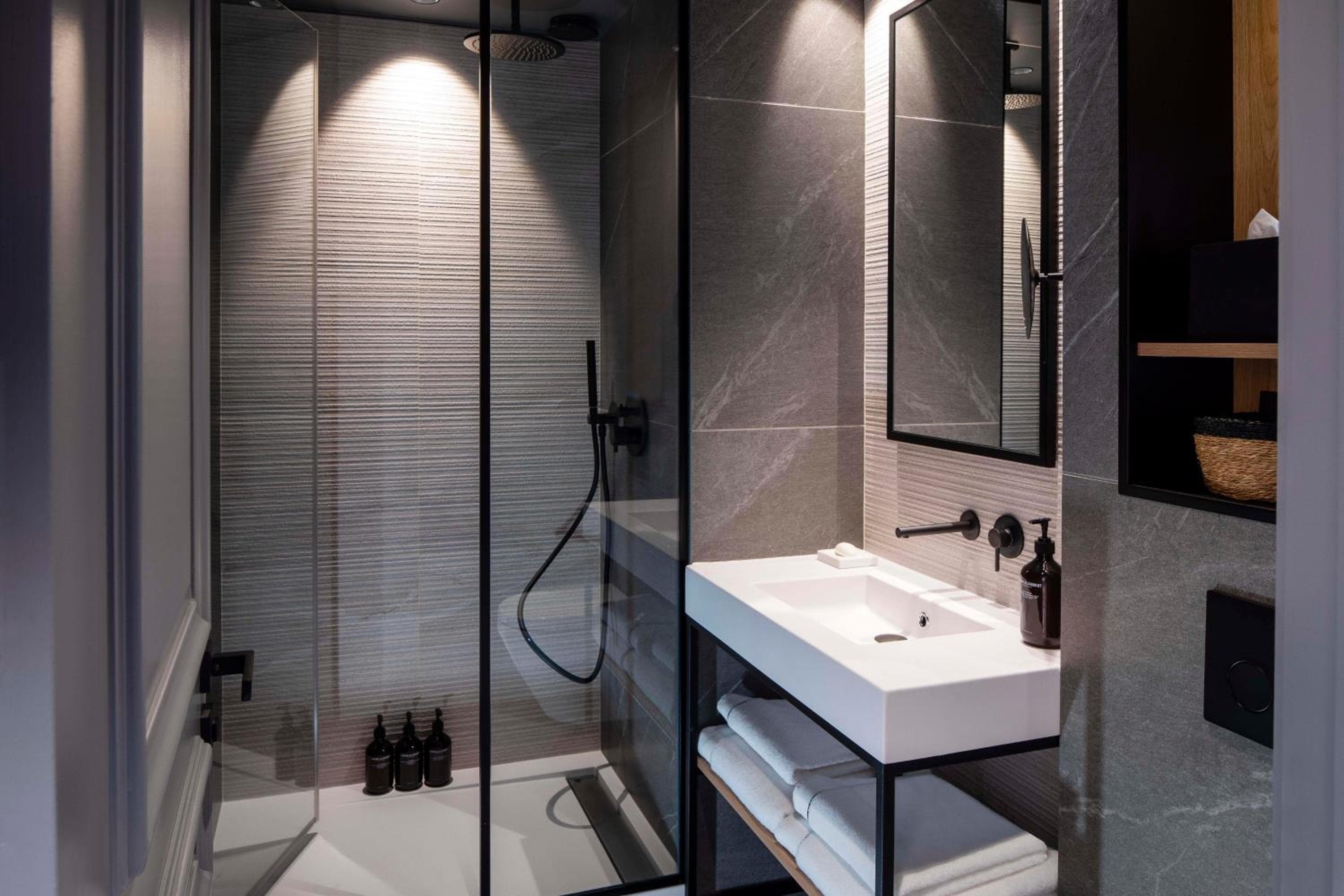 Victoria Palace Hotel hotel, 6 Rue Blaise Desgoffe, Paris, France — photo 25