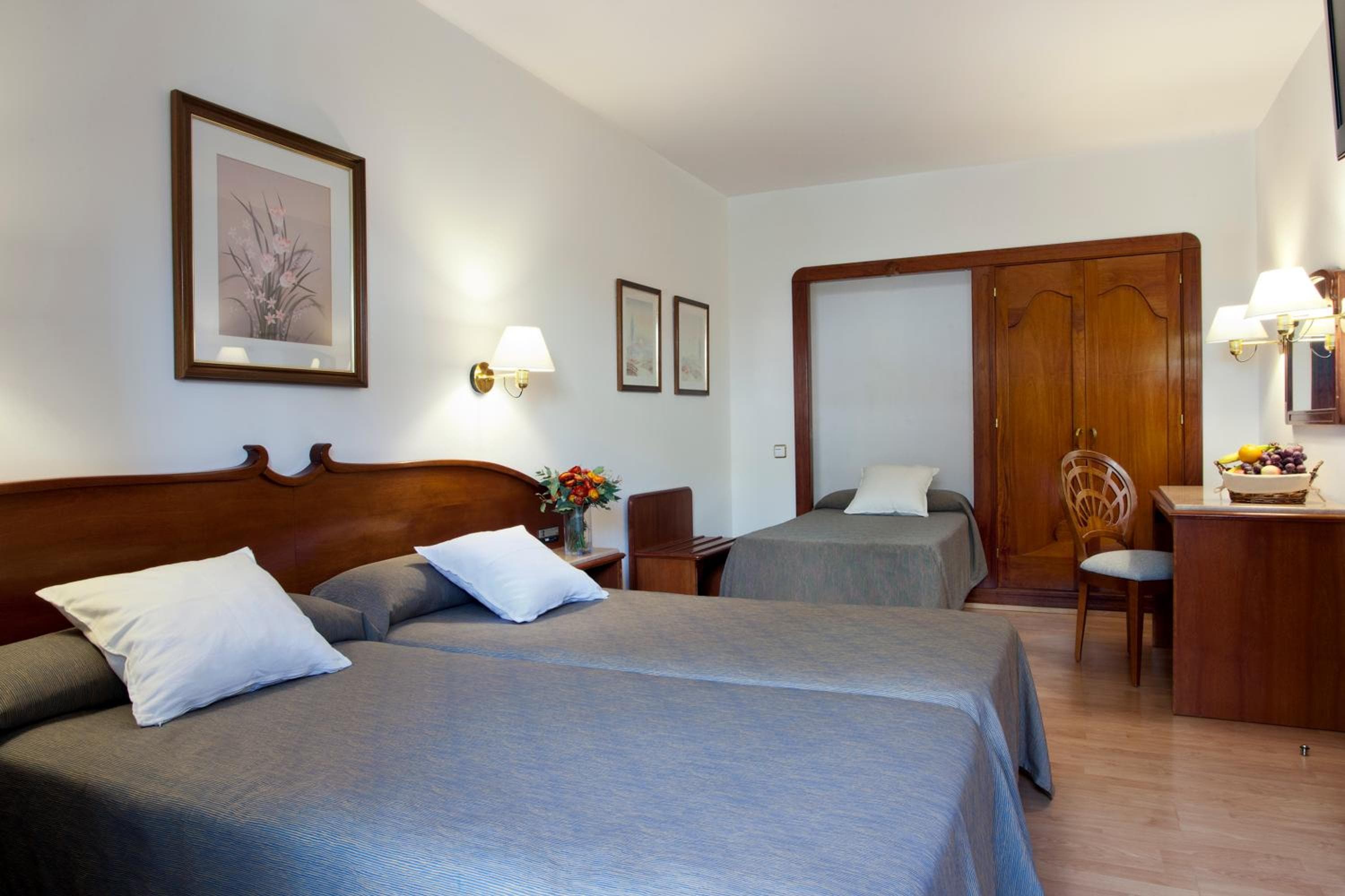 Gaudi Hotel — 16