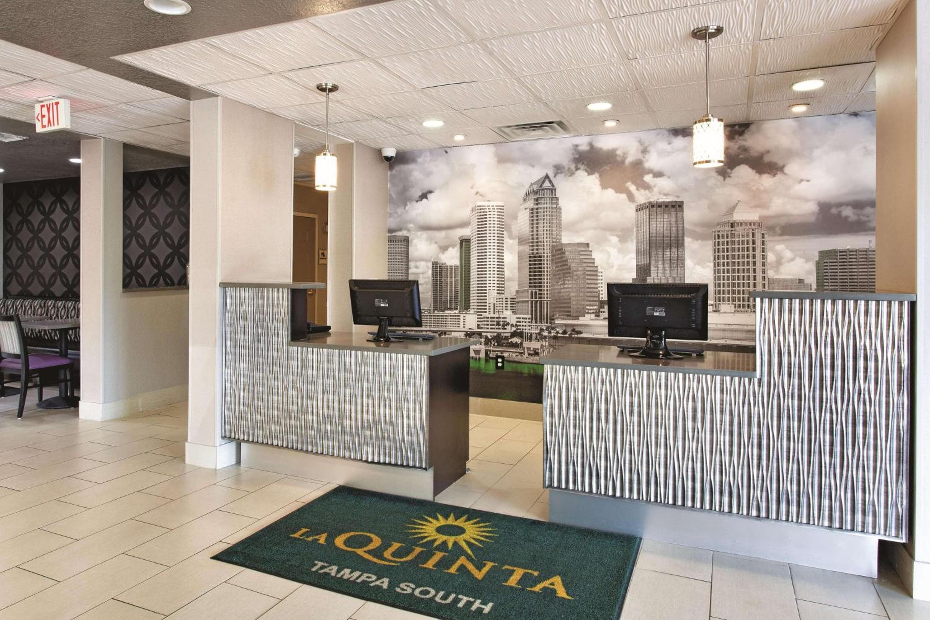 La Quinta by Wyndham Tampa Bay Area-Tampa South — 16