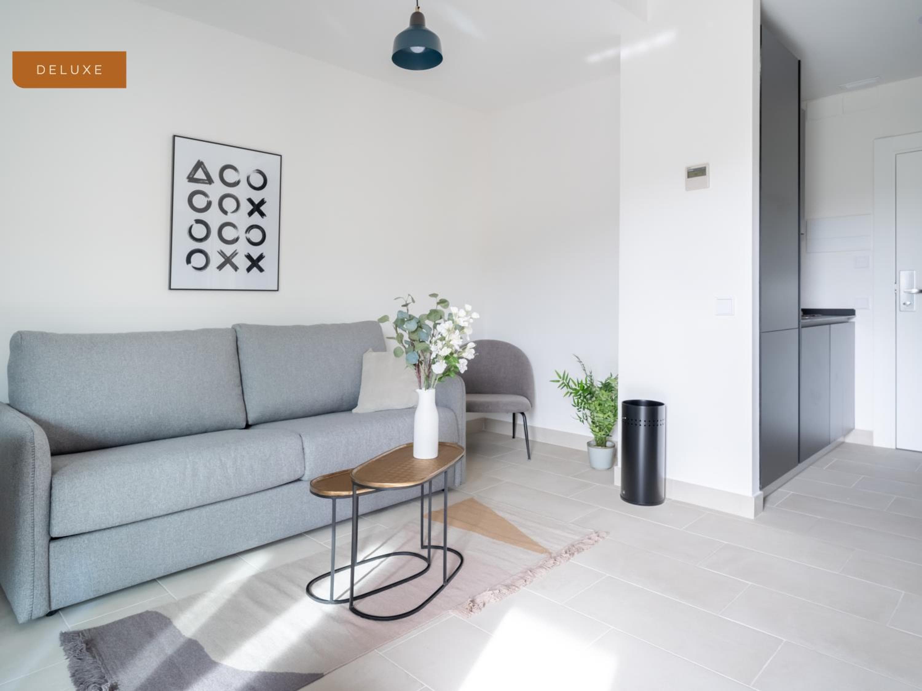limehome Sevilla Calle Torcuato Luca de Tena - Digital Access — 11