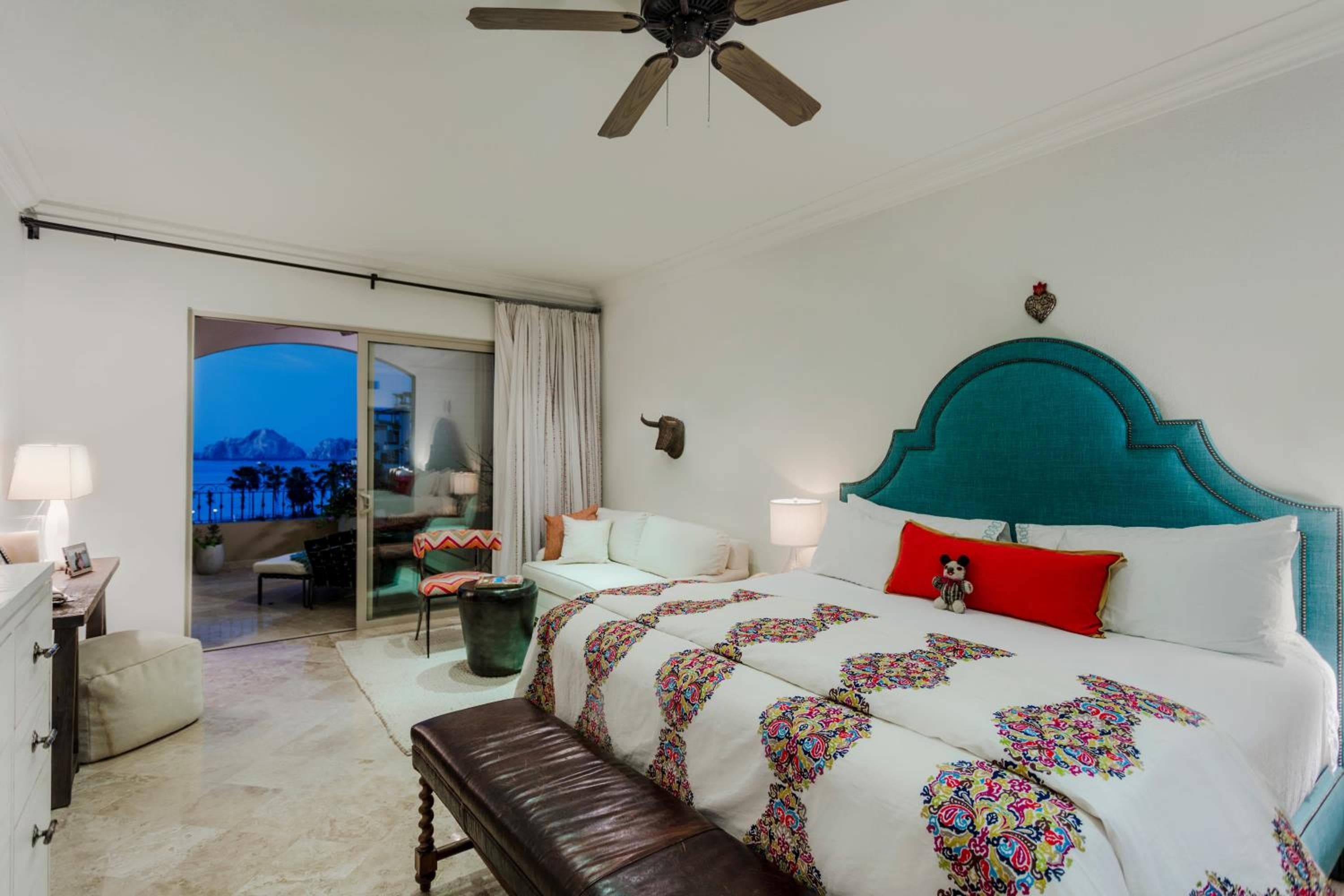Cabo La Estancia — 12