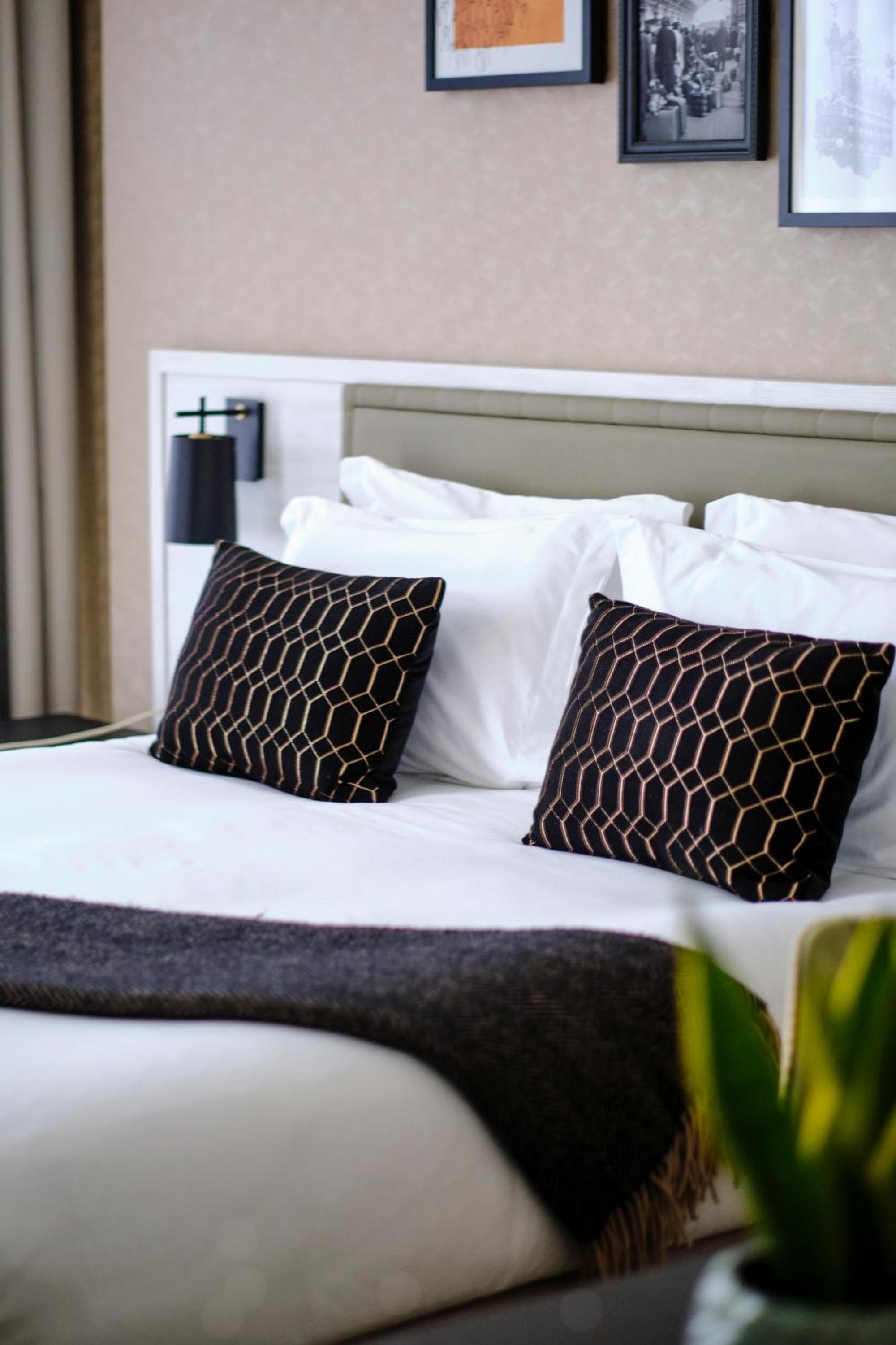 The Clermont London, Victoria hotel, 101 Buckingham Palace Road, London, United Kingdom — photo 102