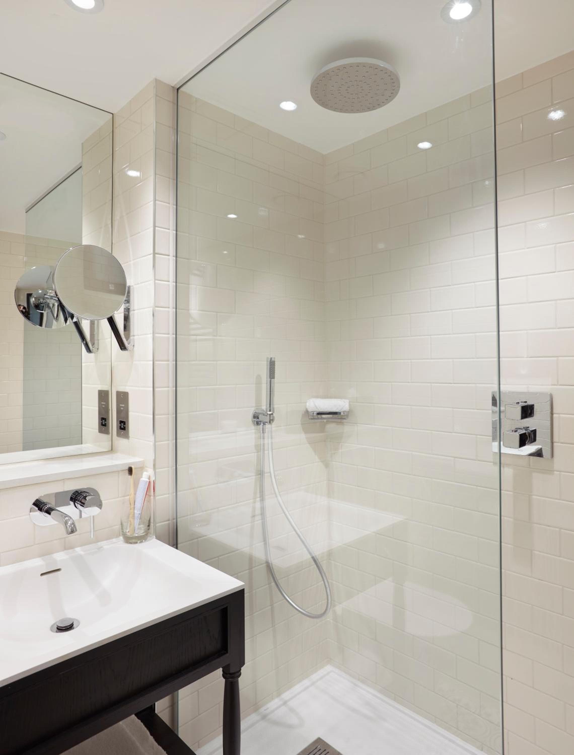 The Clermont London, Victoria hotel, 101 Buckingham Palace Road, London, United Kingdom — photo 92