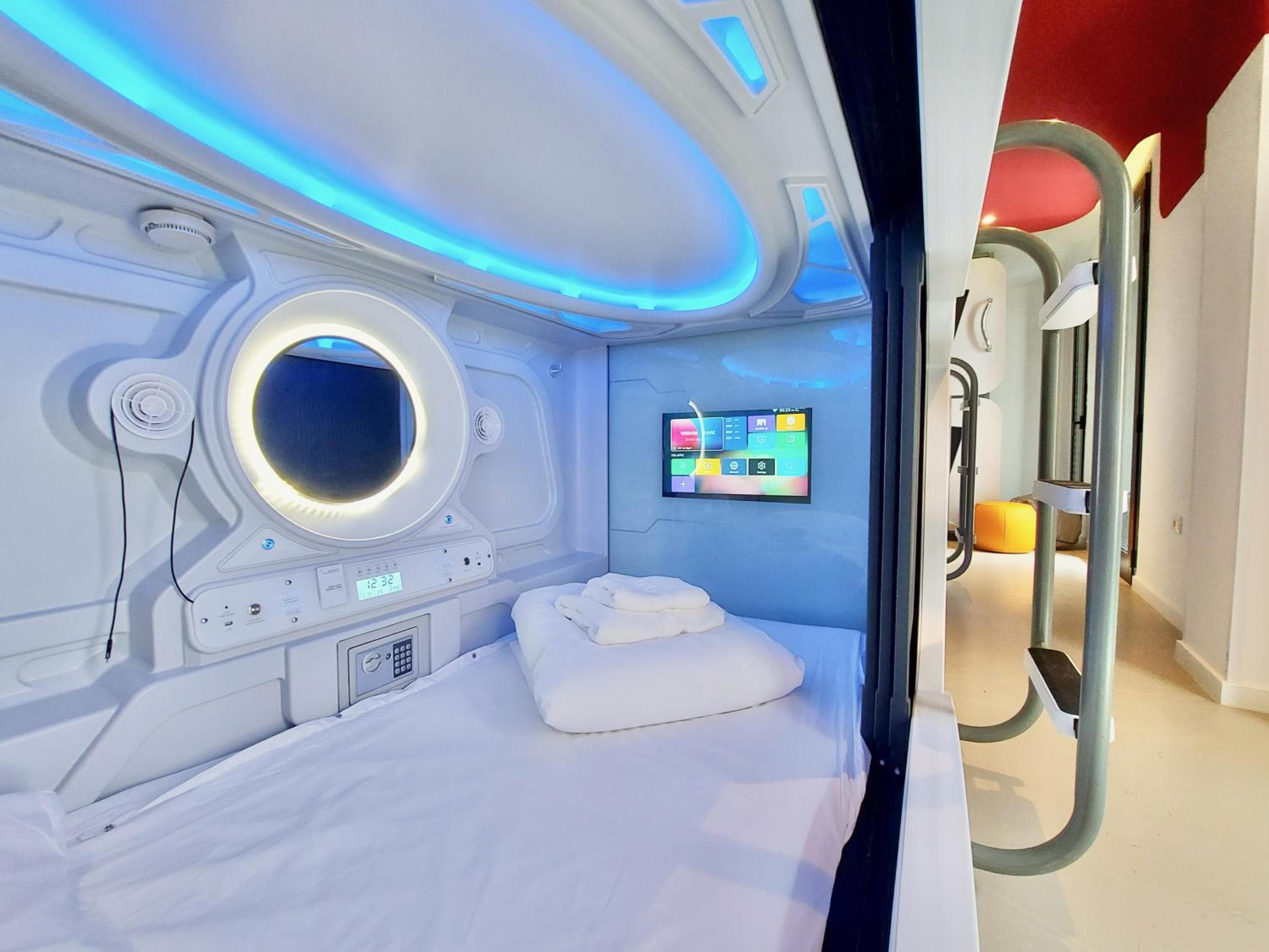 Atypicap Capsule Hostel — 1