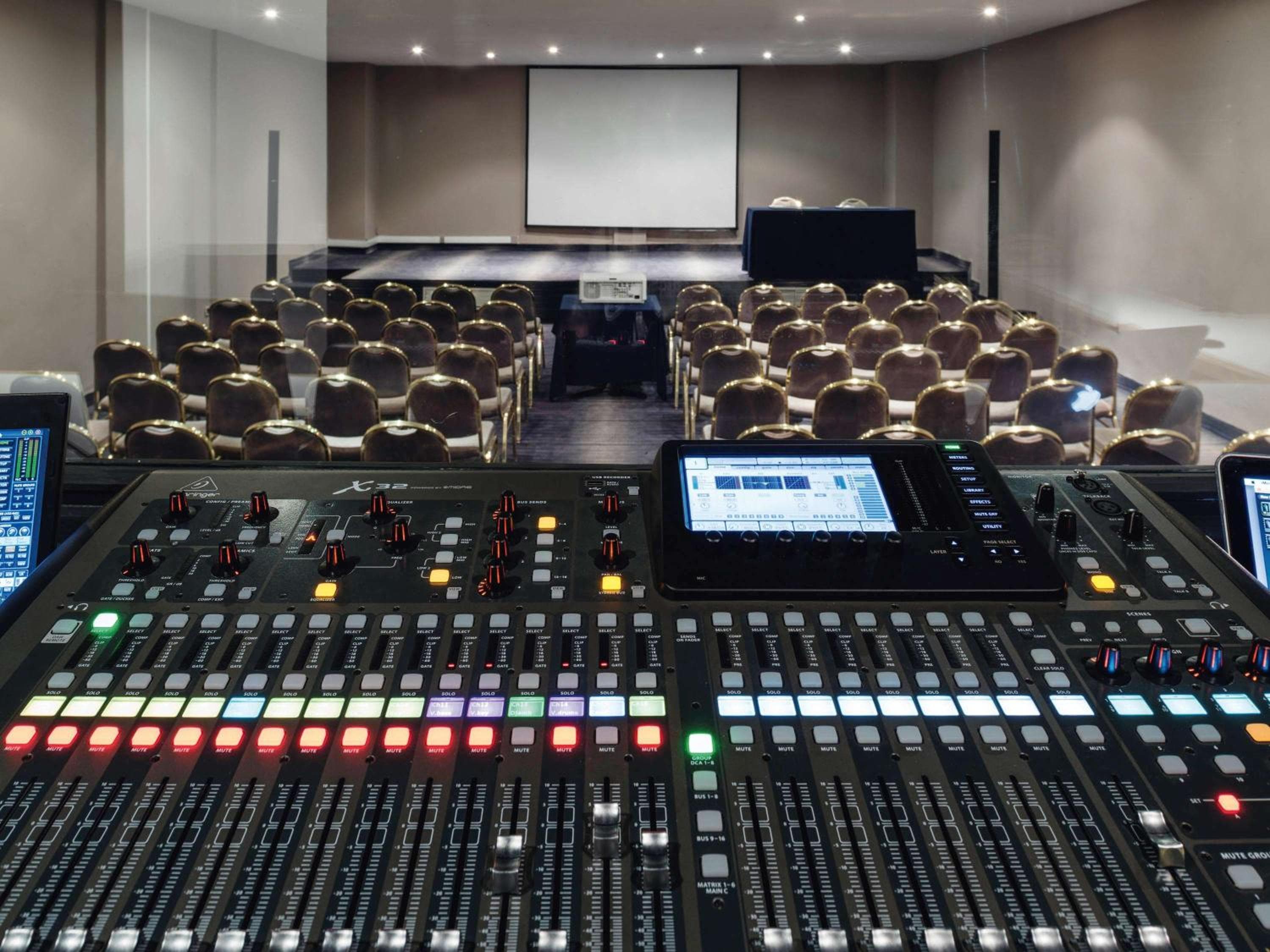 Mövenpick Hotel Mansour Eddahbi Marrakech hotel, Avenue Mohamed VI, Marrakech, Morocco — photo 114