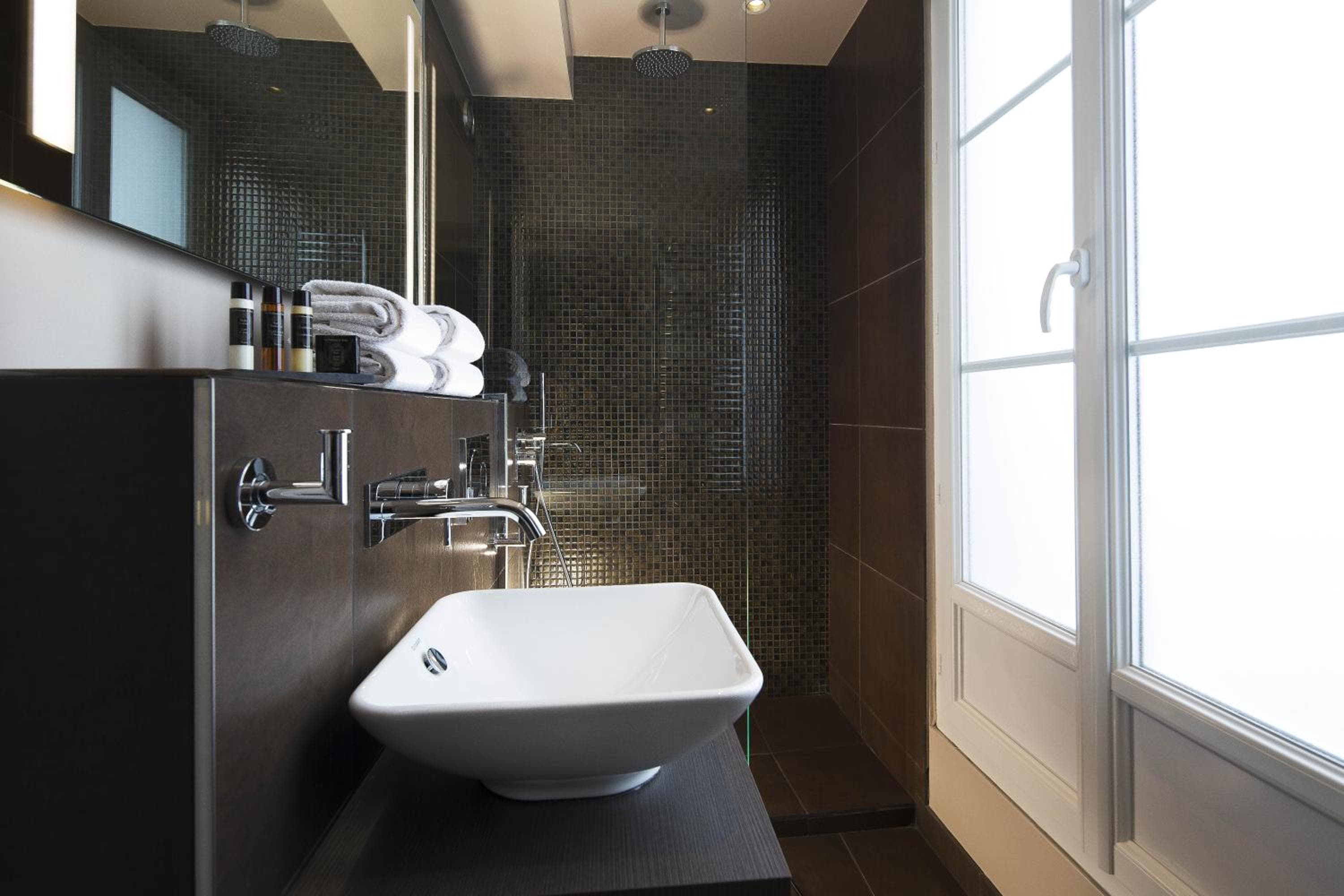 Best Western Quartier Latin Pantheon — 17