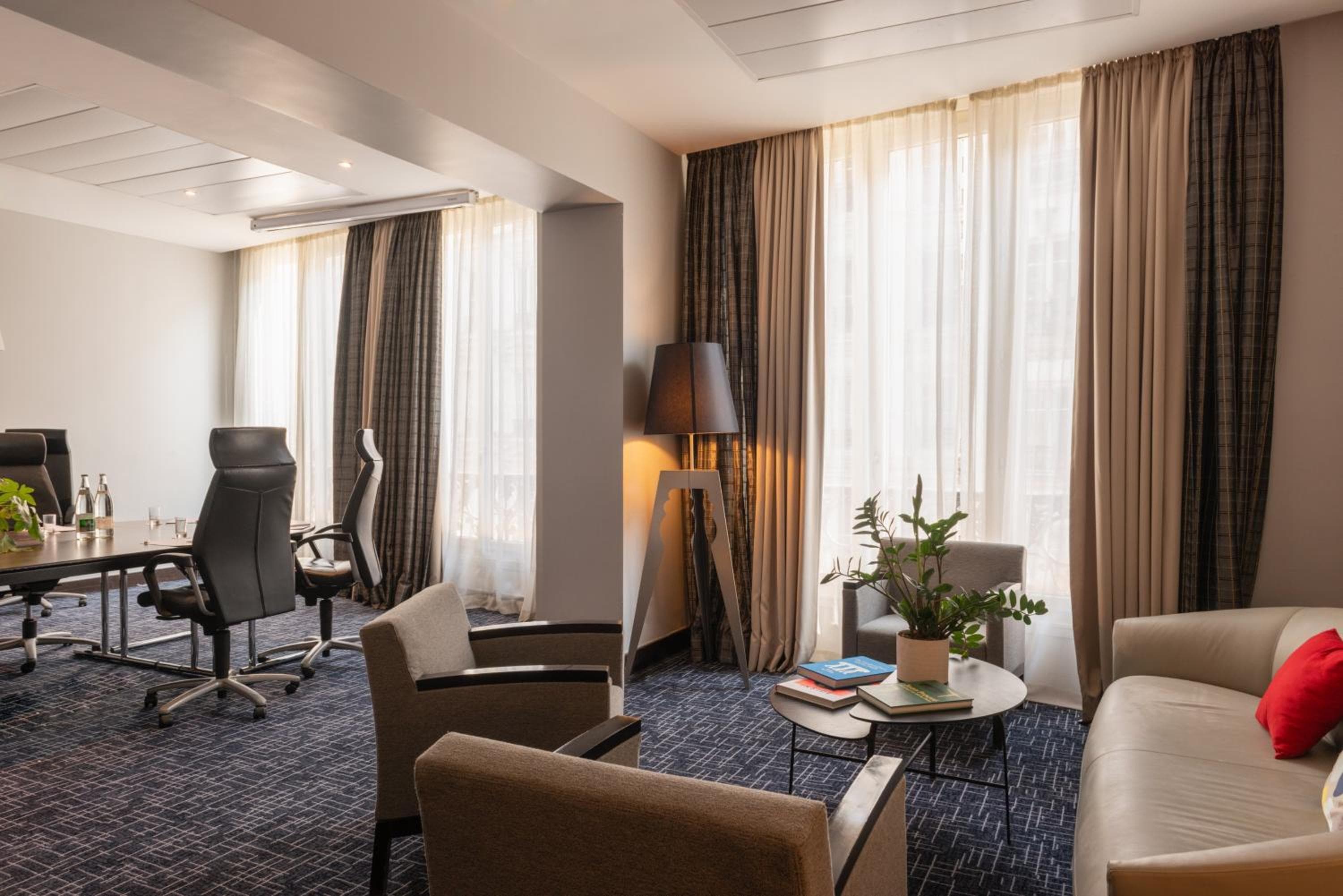 Crowne Plaza Paris - Republique by IHG — 4